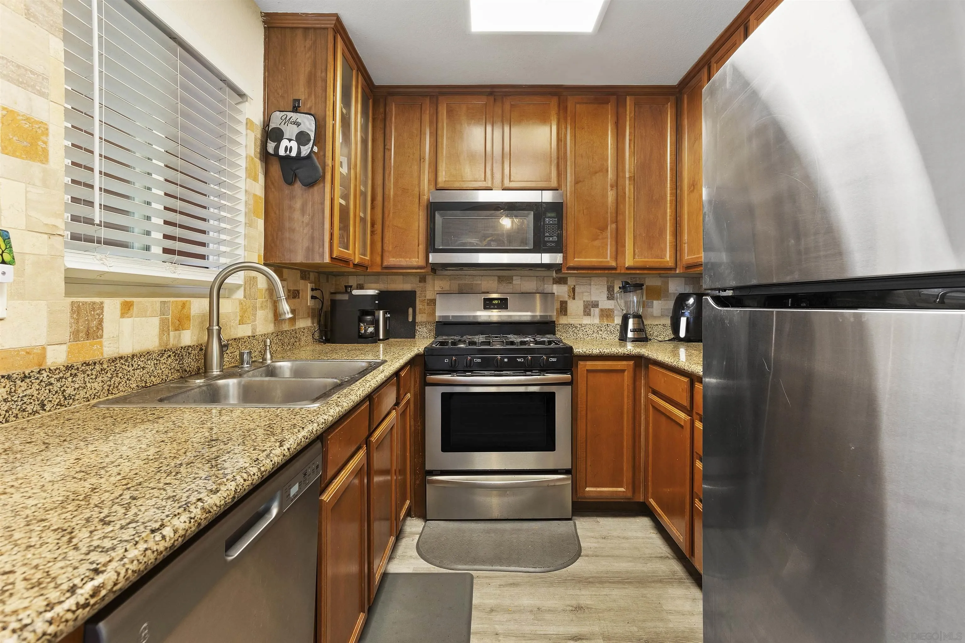 Photo #22: 250030875 Listing: Photo #22
