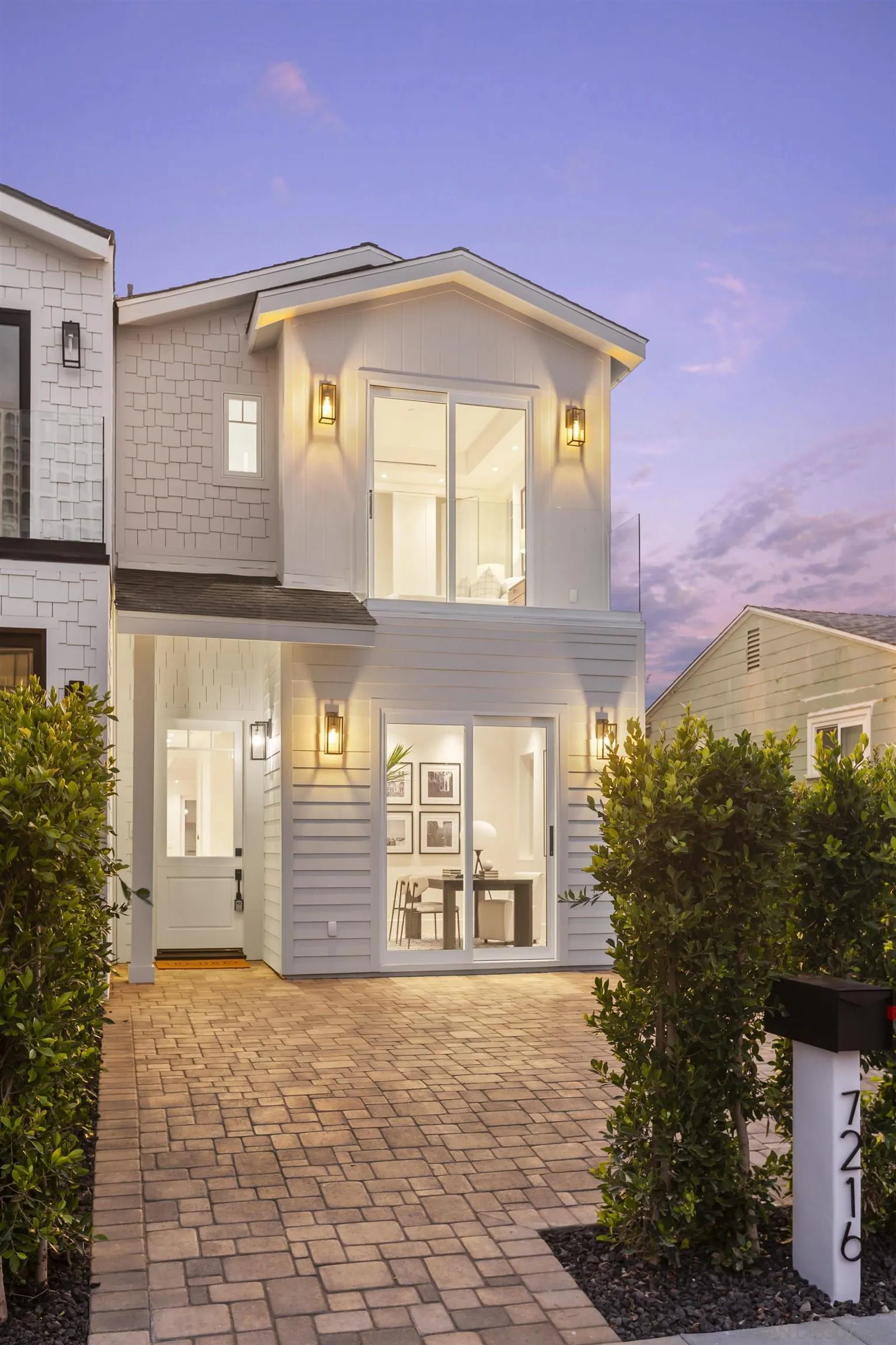 https://cdn.realtyfeed.com/cdn/127/250030877/c62b01c1e4d9a60e69a2077957f6a997.webp