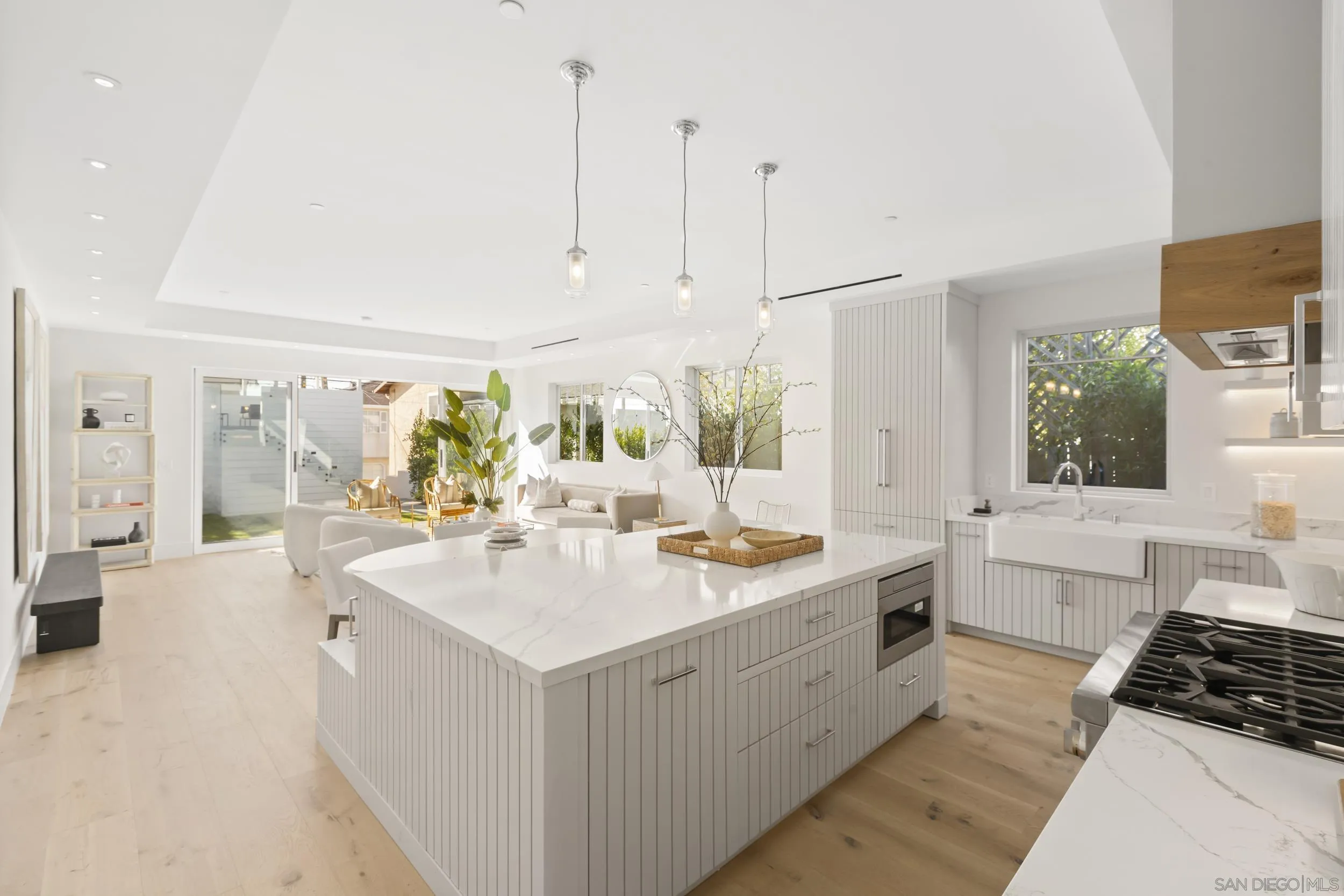 Photo #6: 250030877 Listing 