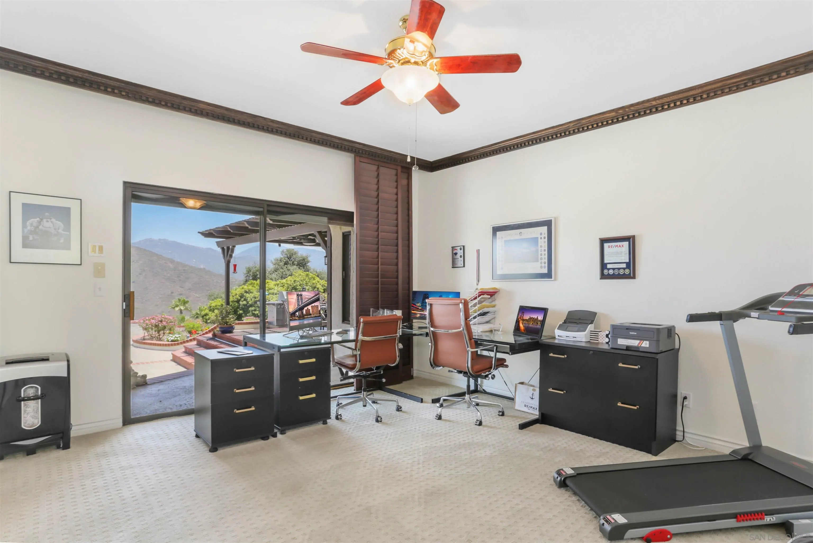 https://cdn.realtyfeed.com/cdn/127/250030889/1bb885059c97680b8b1f5ec2b73845c9.webp