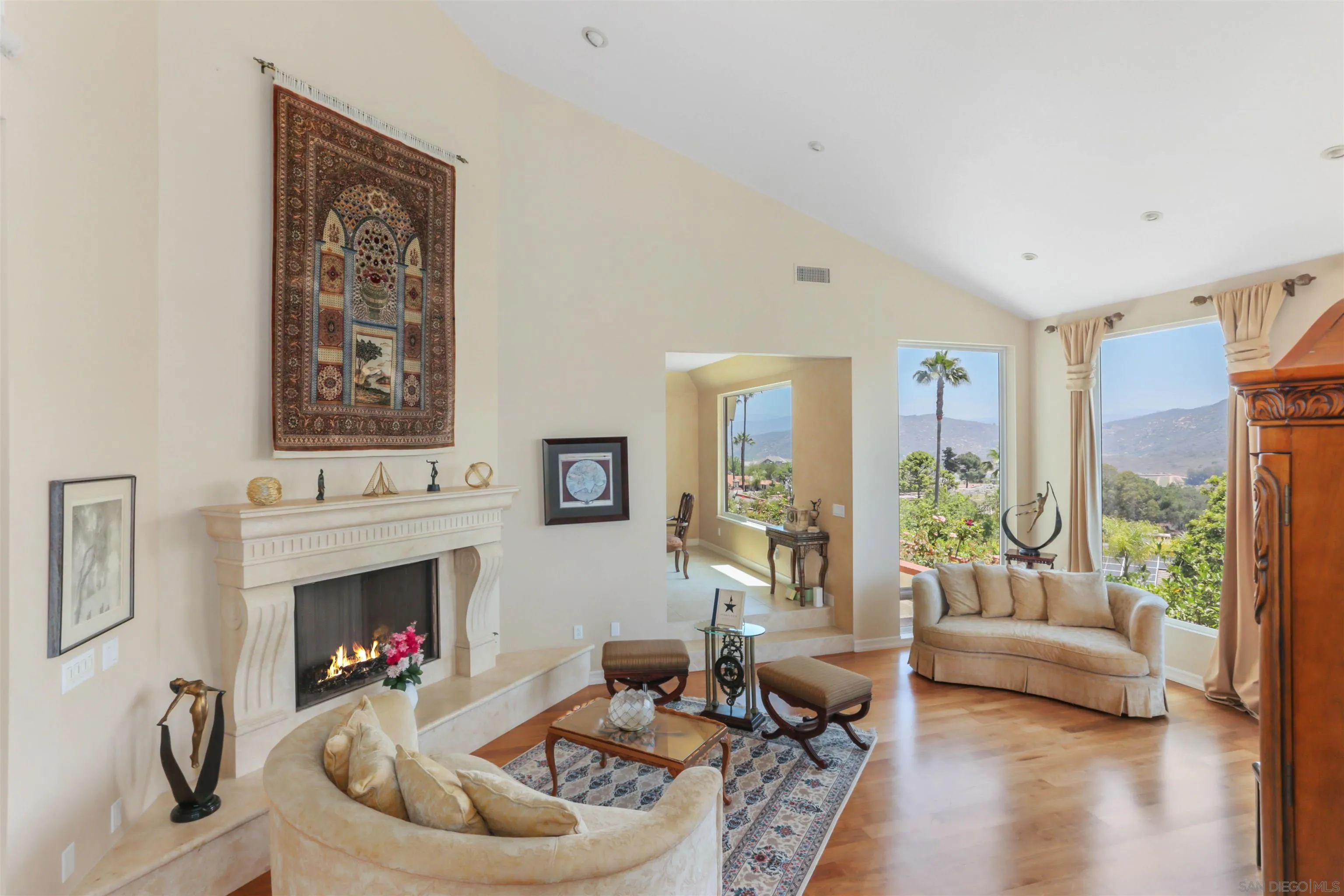 https://cdn.realtyfeed.com/cdn/127/250030889/d8146a8bc7ecf2ab7dcef38db0e74e4b.webp