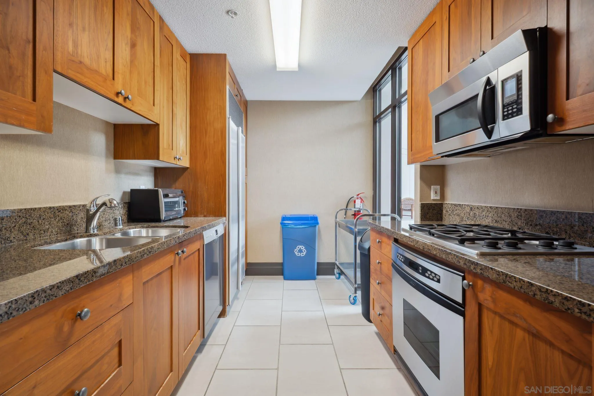 Photo #37: 250030899 Listing: Photo #37