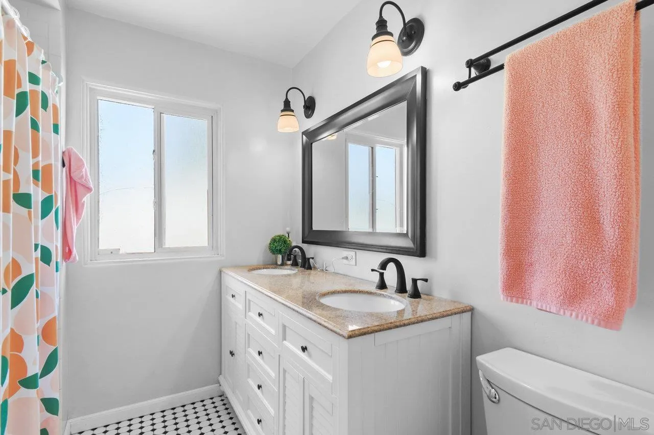 https://cdn.realtyfeed.com/cdn/127/250030905/8e28bccf0d4d12619e2b38bf69d4f92f.webp