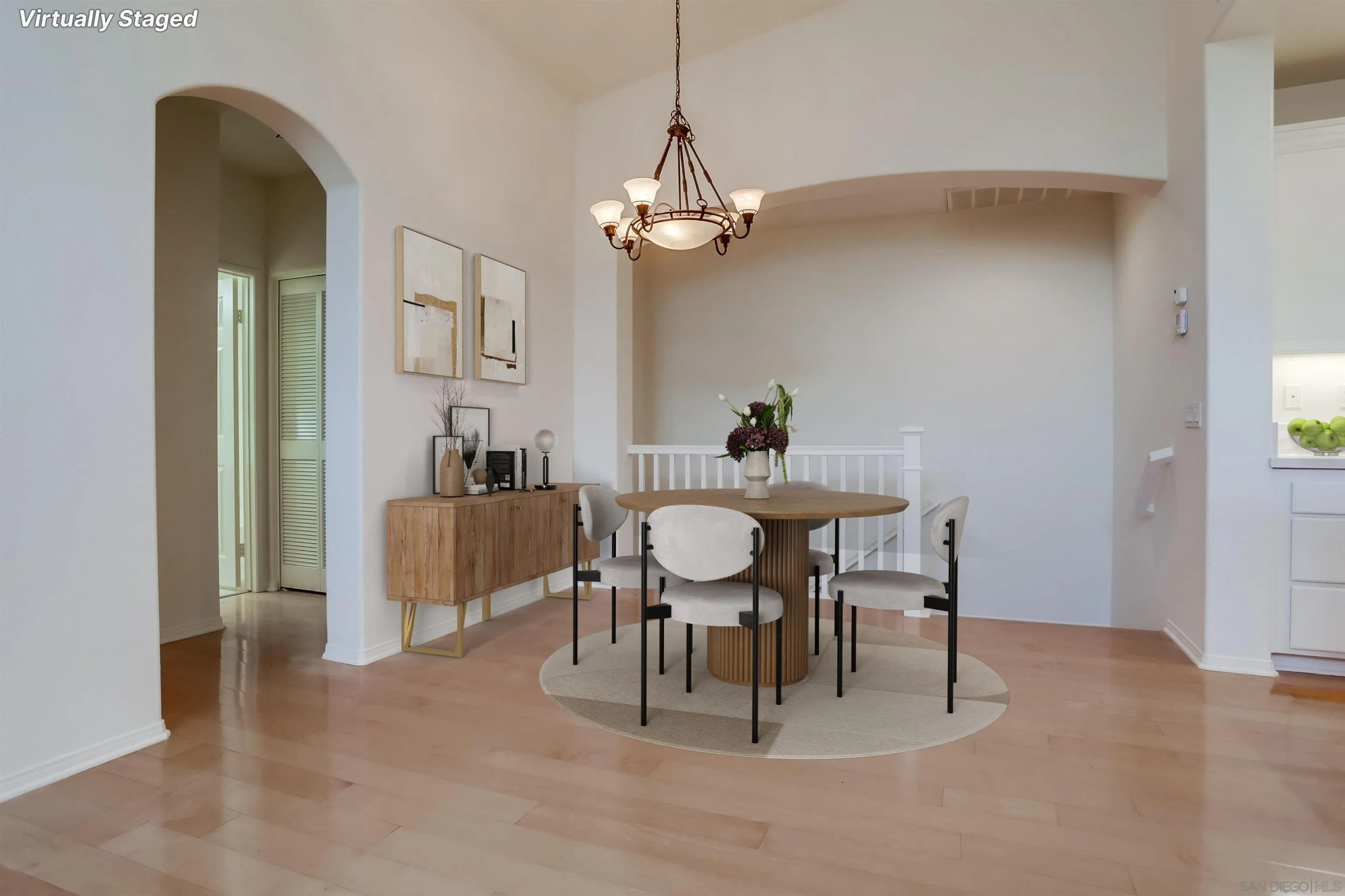 Photo #4: 250030909 Listing 