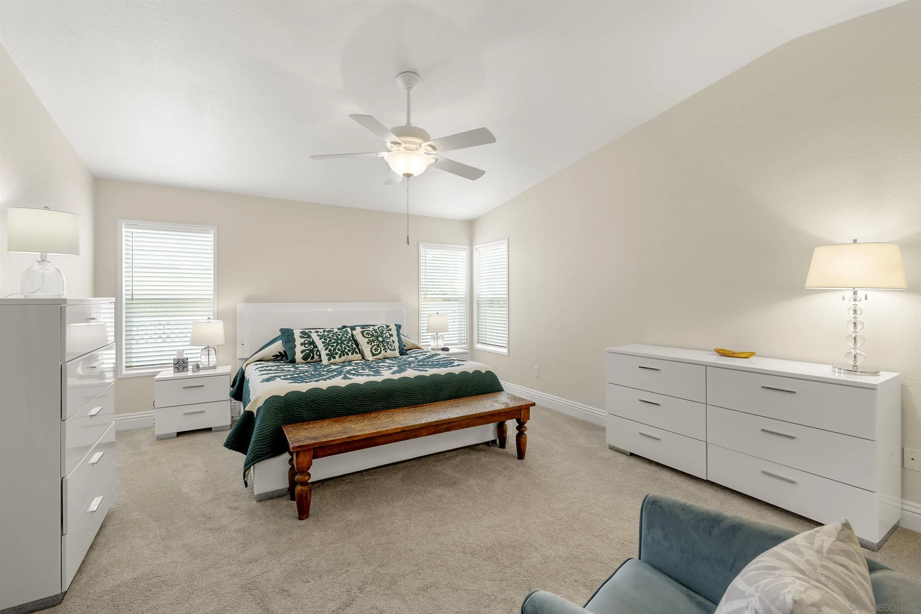 https://cdn.realtyfeed.com/cdn/127/250030912/54e82be5725f79892947900be039f11a.webp