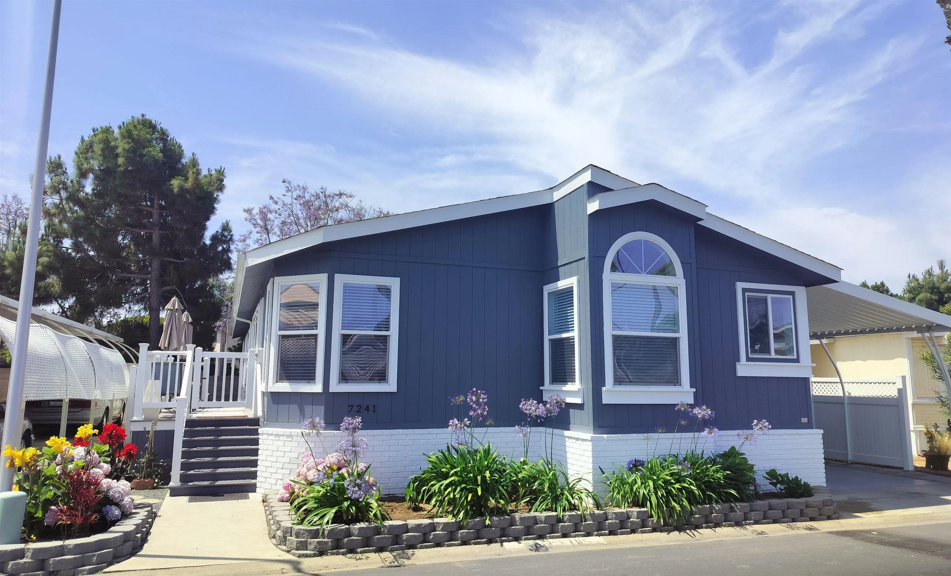 https://cdn.realtyfeed.com/cdn/127/250030912/e97f6f6f59a25cb58e802c4b1dcda1bc.webp
