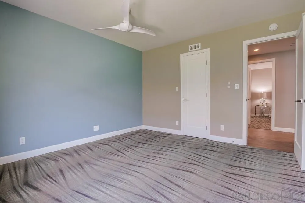 https://cdn.realtyfeed.com/cdn/127/250030914/0f9832648229c89a93b797a8d3e5388f.webp