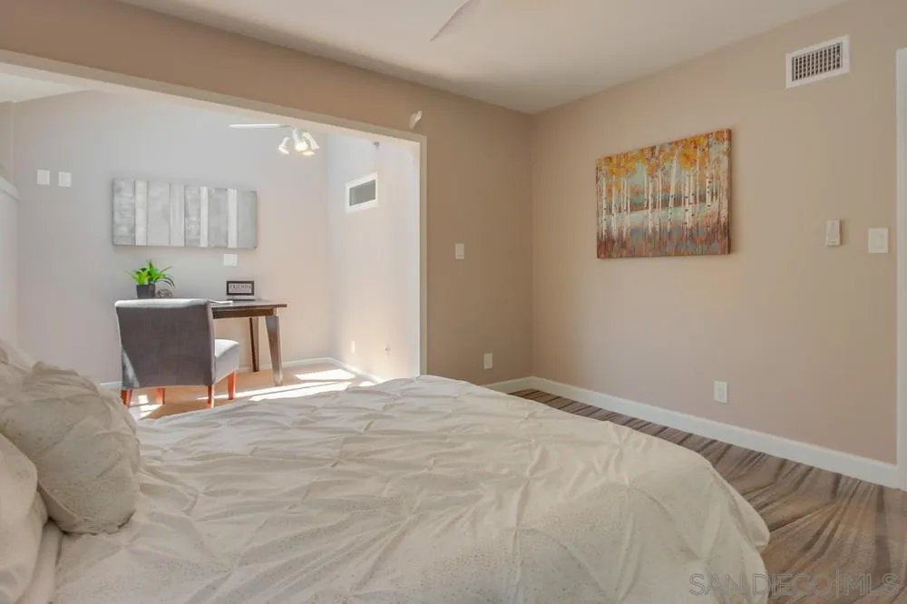 https://cdn.realtyfeed.com/cdn/127/250030914/51af59a8889063c67255f55471d608ee.webp