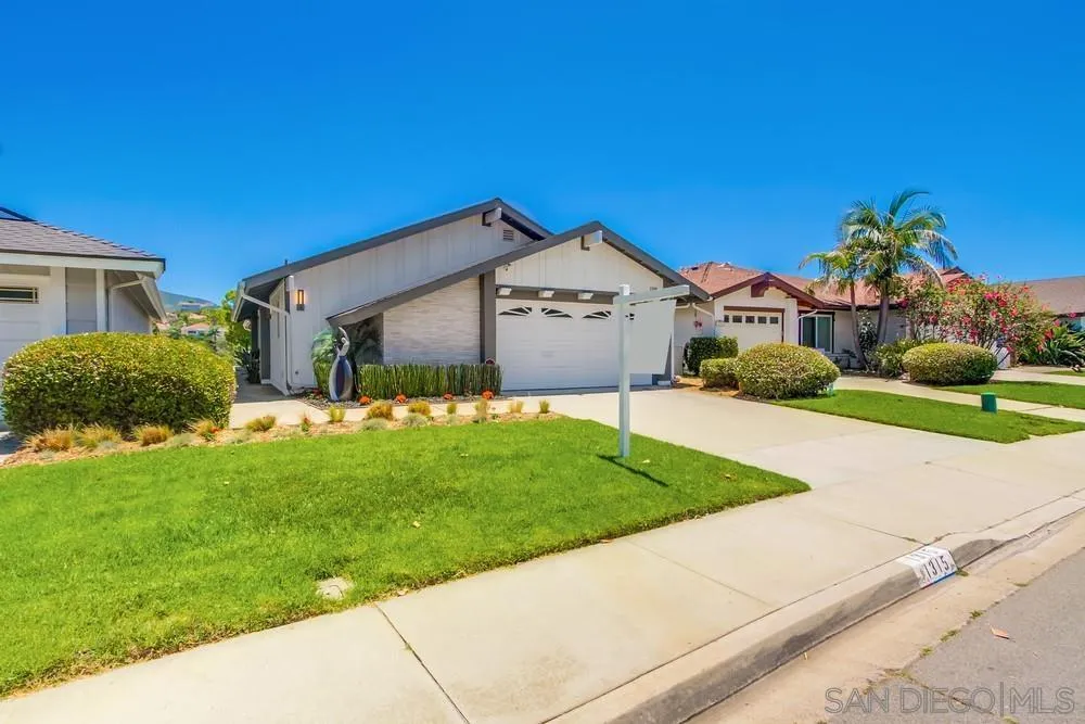 https://cdn.realtyfeed.com/cdn/127/250030914/b0a8b3524966f80f4b5c73e61d46640d.webp