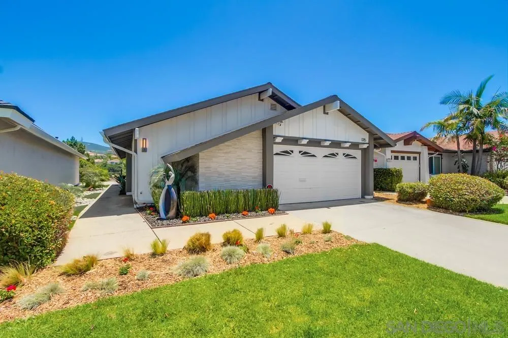 https://cdn.realtyfeed.com/cdn/127/250030914/c07d089d40857af8e417a68cc97845e0.webp
