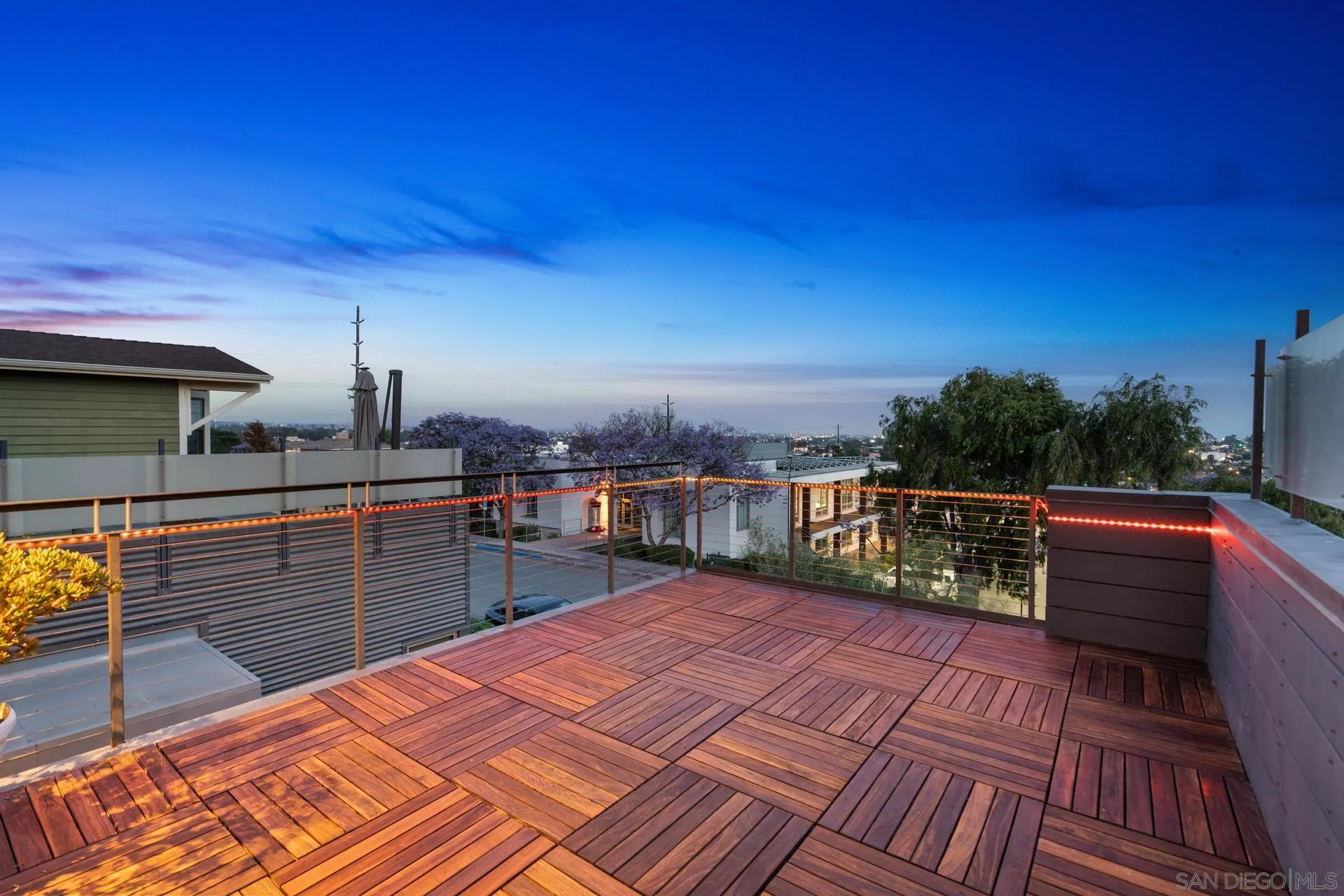https://cdn.realtyfeed.com/cdn/127/250030924/0c3468d3b20b2bcb14430c425d1156da.webp