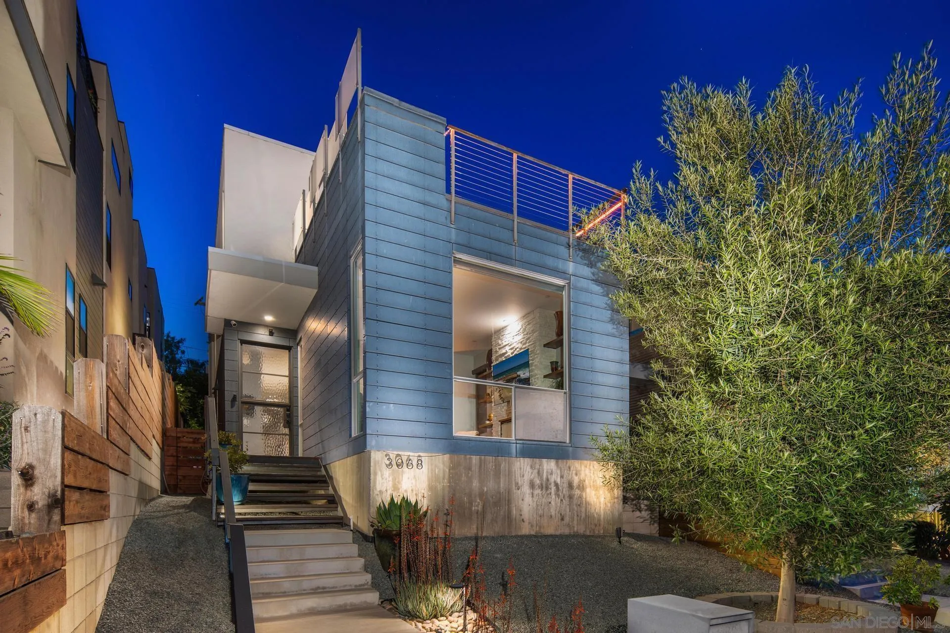 https://cdn.realtyfeed.com/cdn/127/250030924/52d8197e2710a78071801e73a26266a9.webp