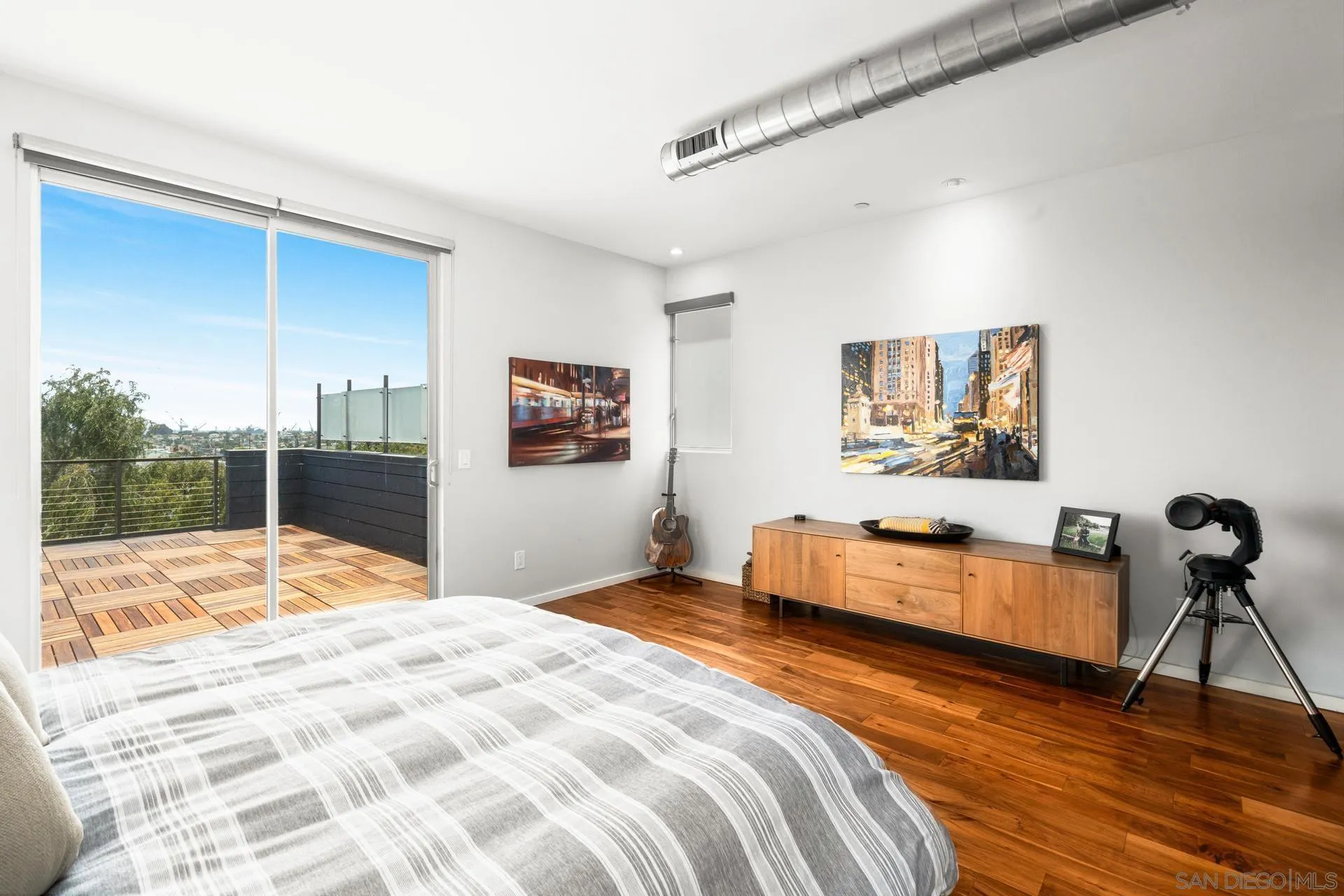 https://cdn.realtyfeed.com/cdn/127/250030924/558504ad65835b12fd67e29fede3e5fd.webp