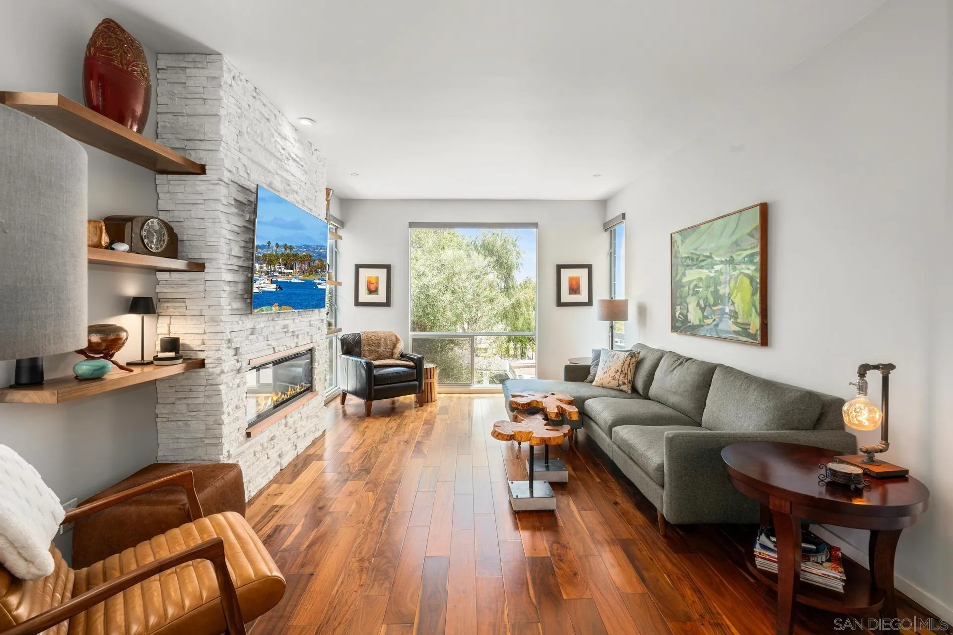 https://cdn.realtyfeed.com/cdn/127/250030924/6b00898a055a0960d558d11bed2a8341.webp