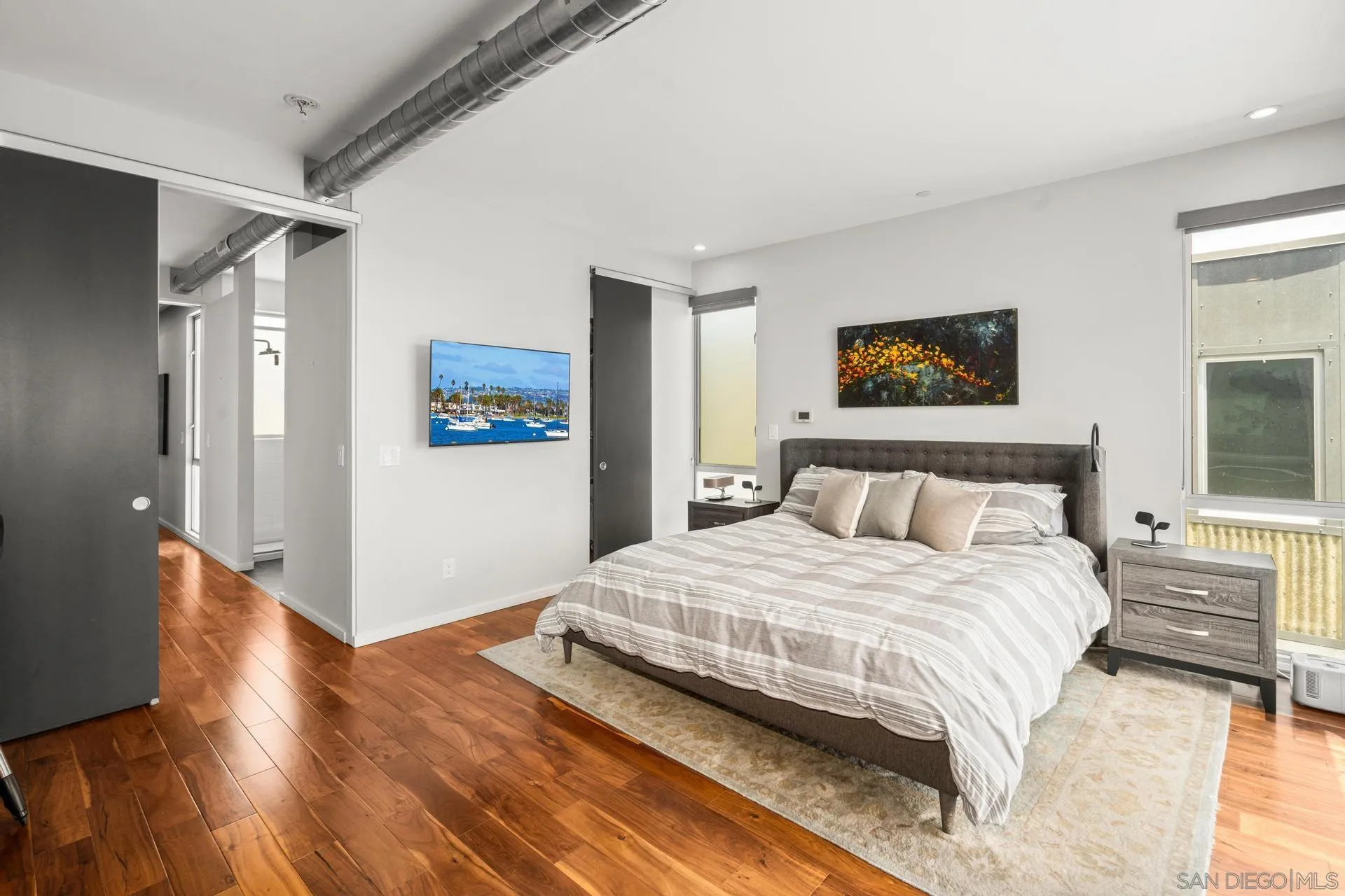 https://cdn.realtyfeed.com/cdn/127/250030924/8b9ffe1bb8ba529ba2a1624359000794.webp