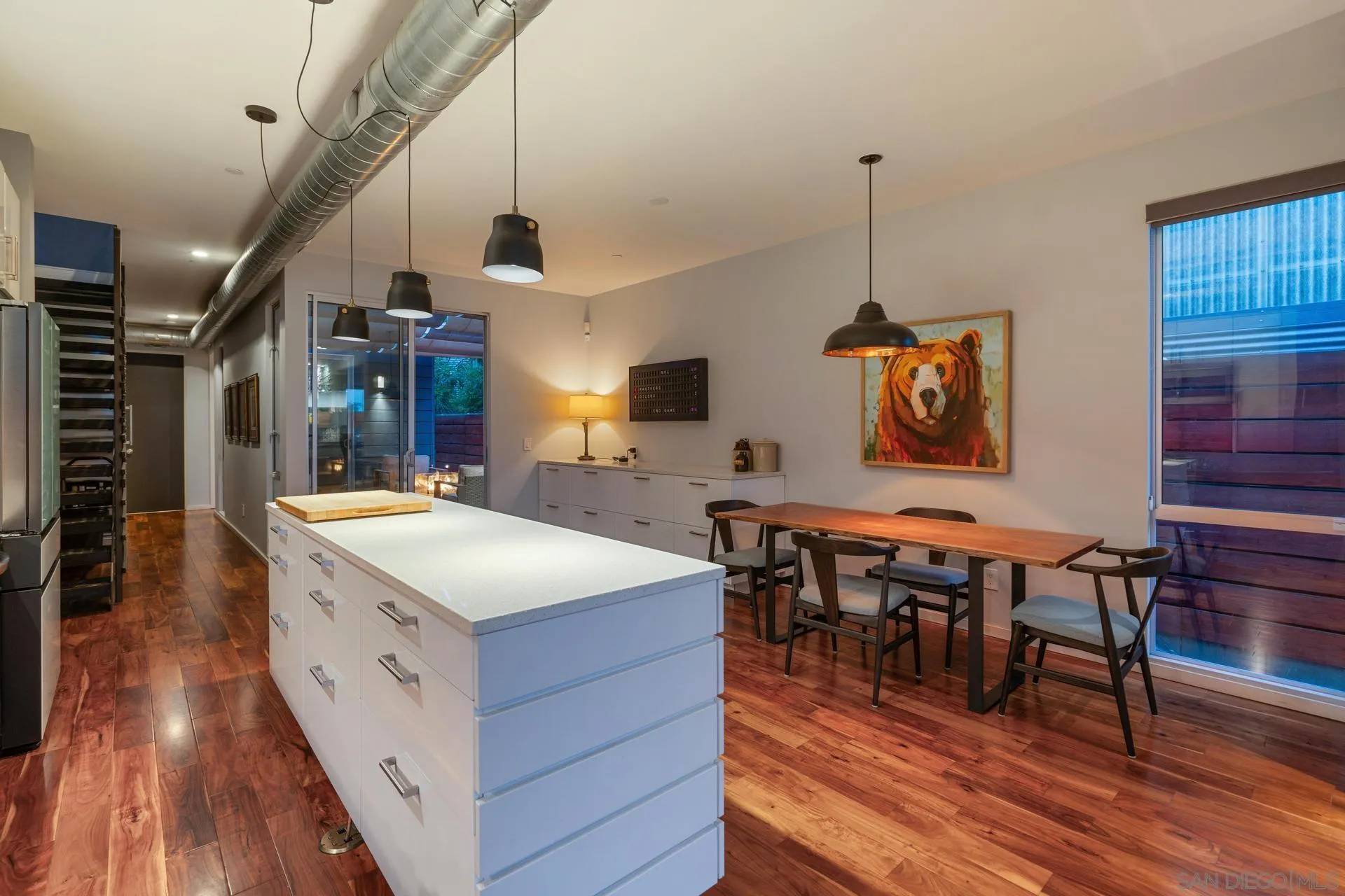 https://cdn.realtyfeed.com/cdn/127/250030924/d2b11589d7fe9e7e2e34c0cfe3232097.webp