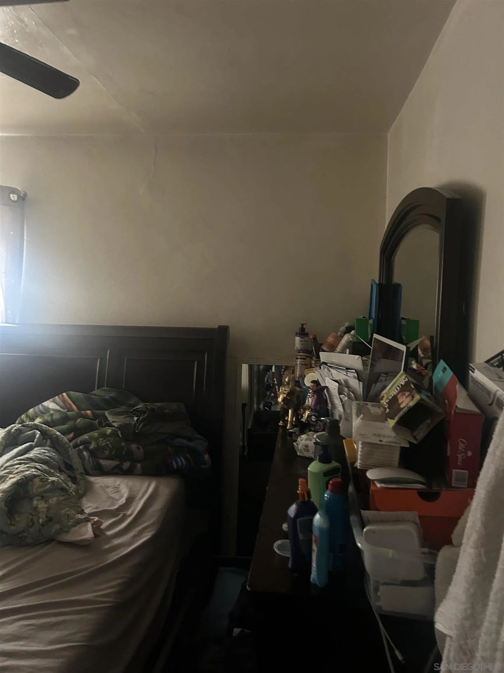 https://cdn.realtyfeed.com/cdn/127/250030944/aa43629c12efc7eb74f6557839e4aef5.webp