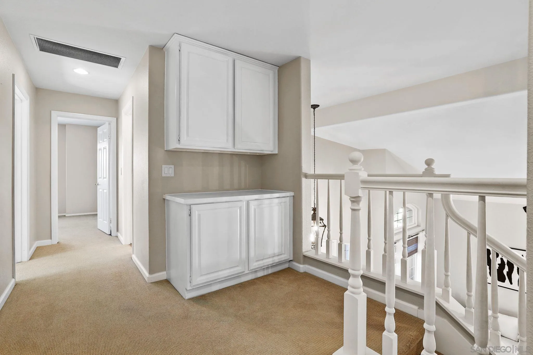https://cdn.realtyfeed.com/cdn/127/250030971/211291f52a0c42d6fc79a27e09f6f732.webp
