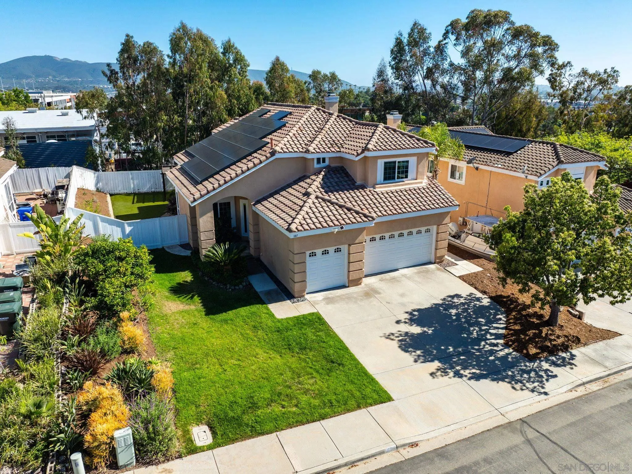 https://cdn.realtyfeed.com/cdn/127/250030971/e4d1c7d6e095cd8b5f89f9eb46973f30.webp