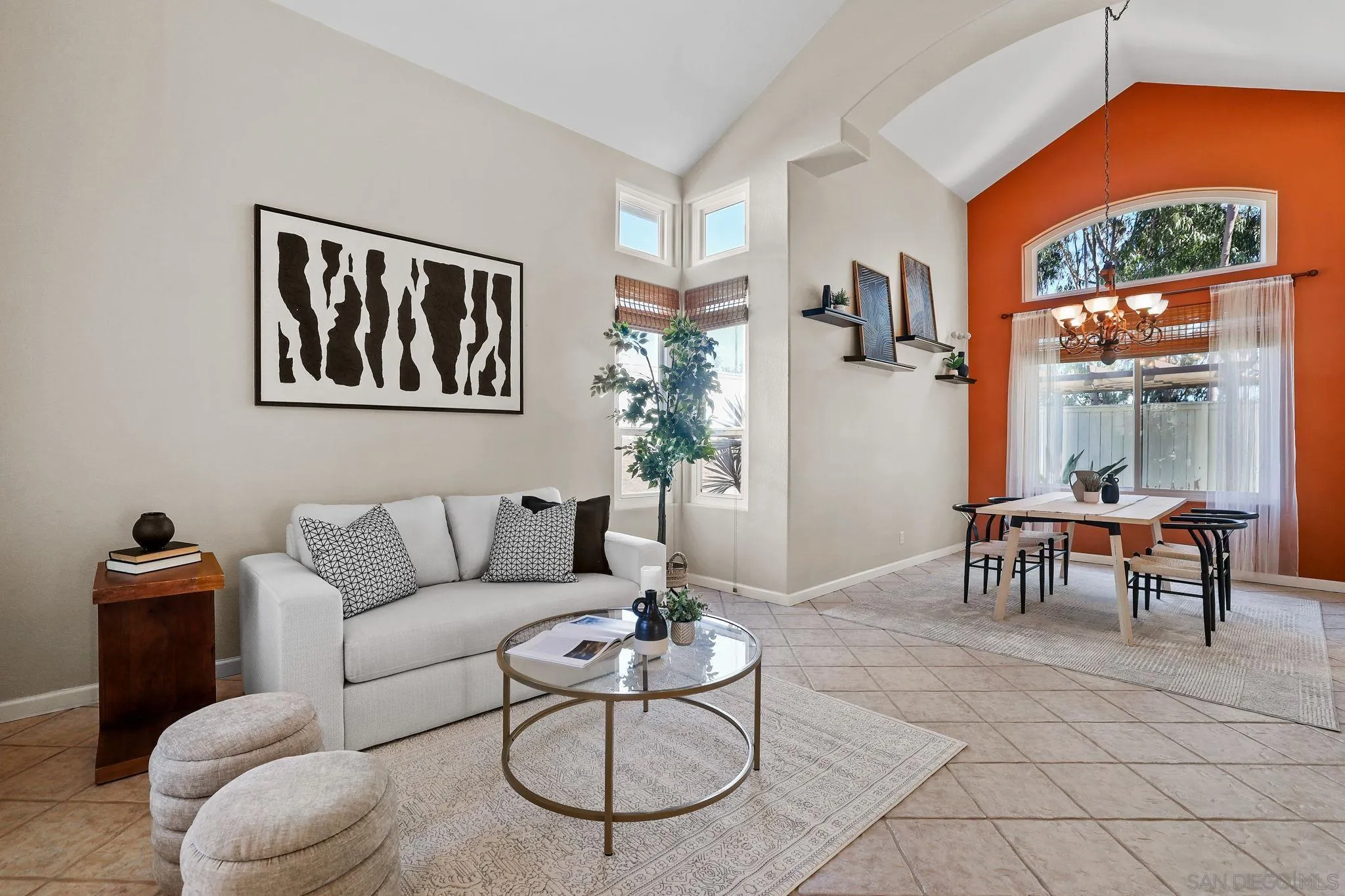 https://cdn.realtyfeed.com/cdn/127/250030971/f67c2c9811ae2d8fbd5c57558ca1a8f1.webp