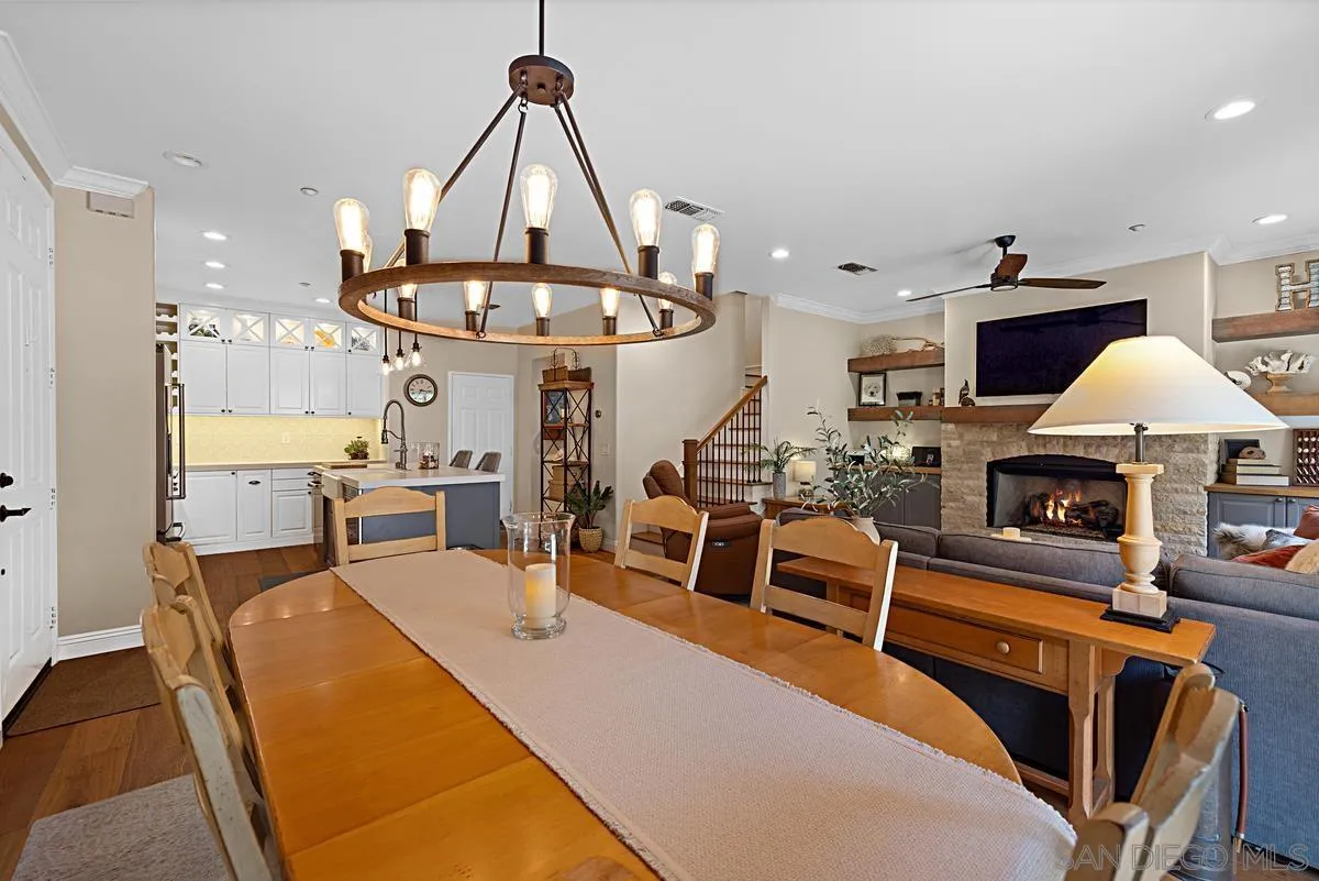 Photo #11: 250030979 Listing: Photo #11