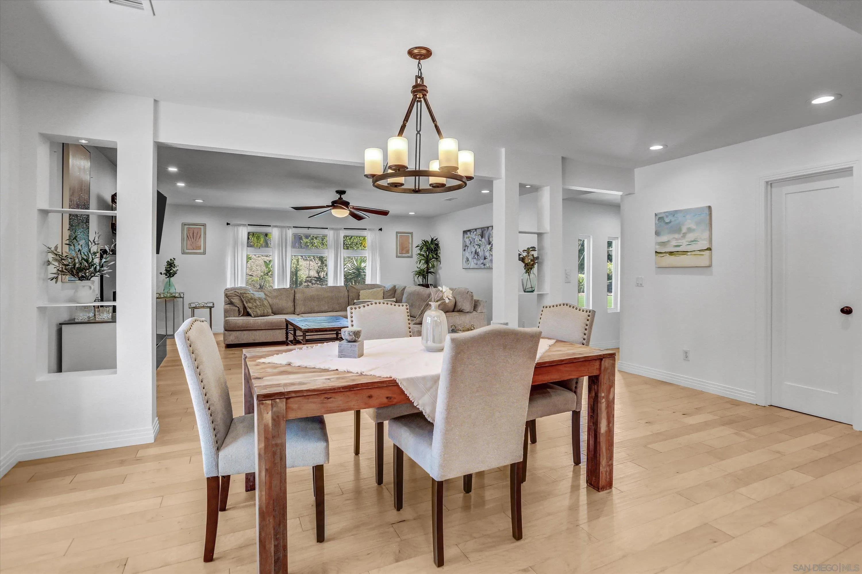 https://cdn.realtyfeed.com/cdn/127/250030984/b95240a0be8b9fe9ec16092b314143a4.webp