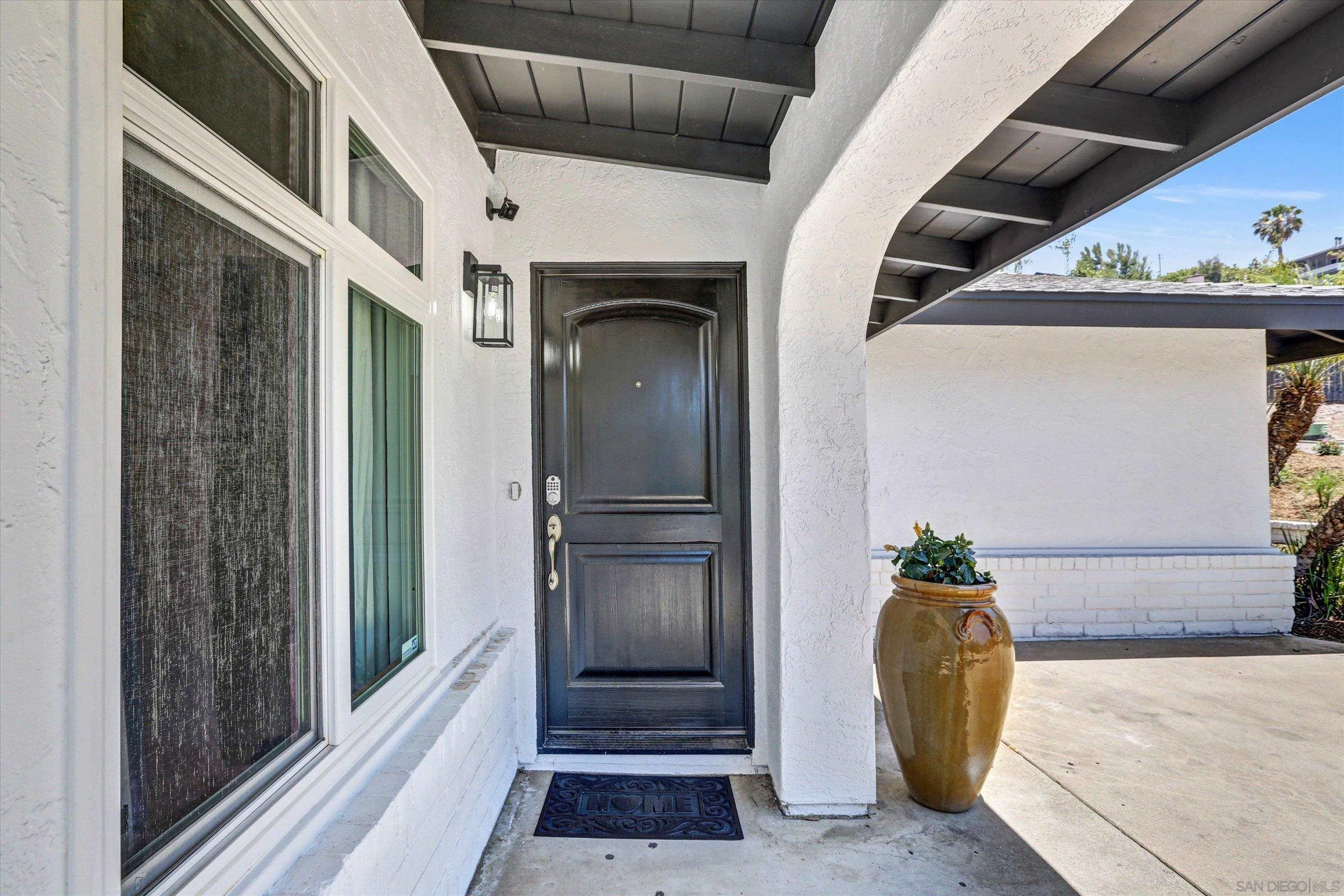 https://cdn.realtyfeed.com/cdn/127/250030984/ca27842c96361083aa1a327b0243a842.webp