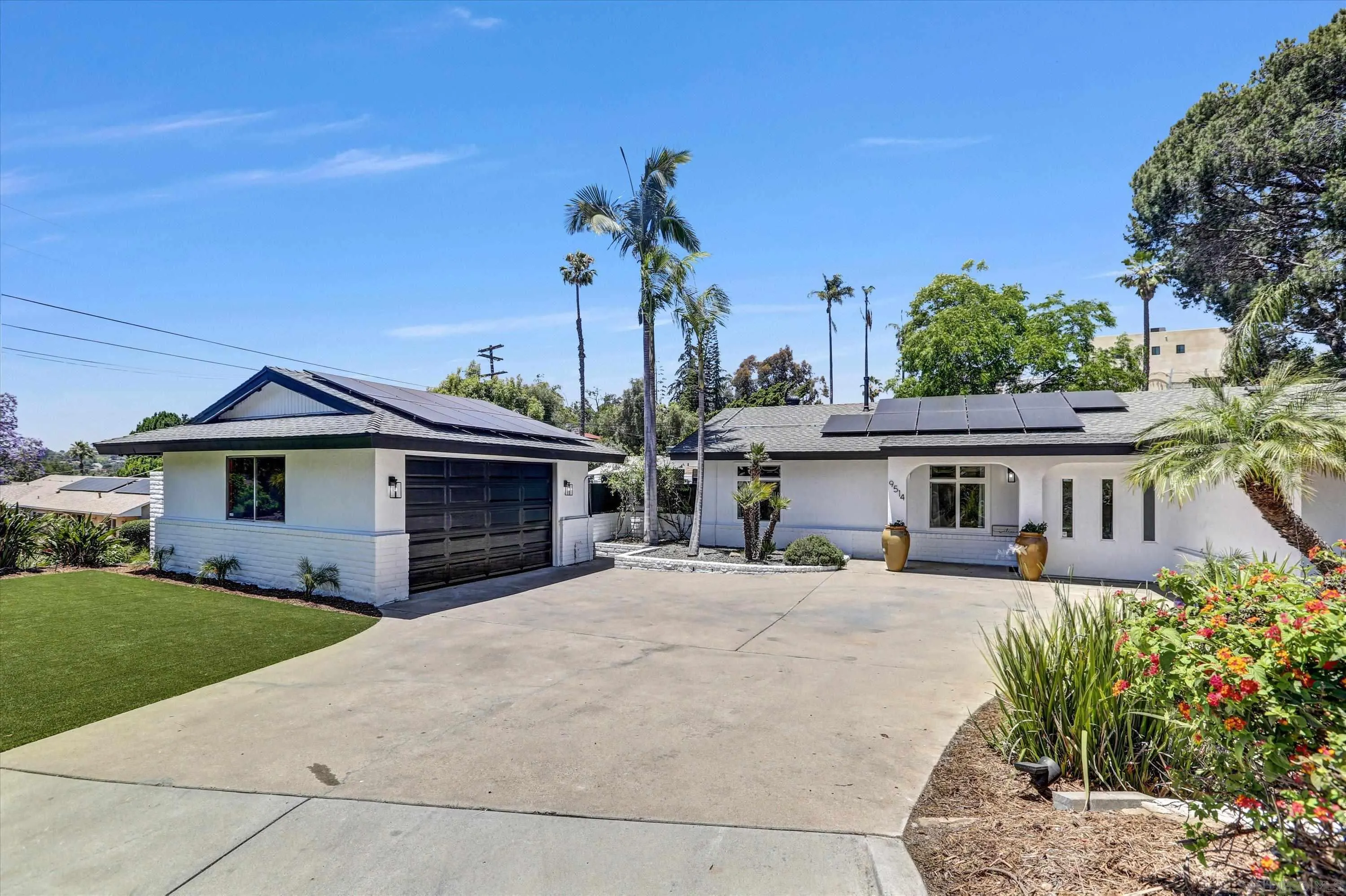 https://cdn.realtyfeed.com/cdn/127/250030984/d78b39d429bec8473891b297bb230e53.webp