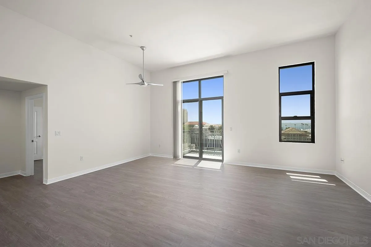 Photo #2: 250030986 Listing 