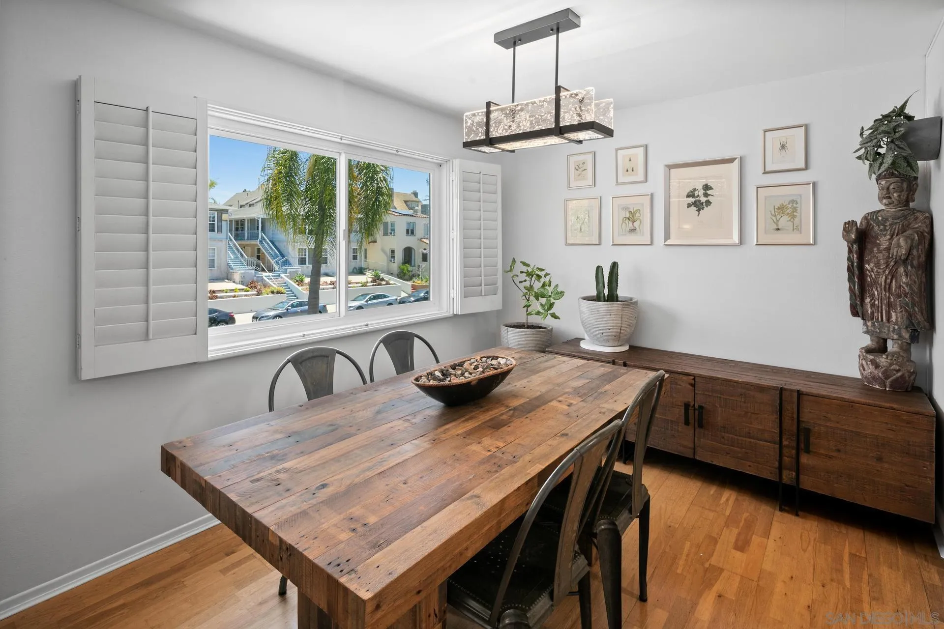 Photo #5: 250030996 Listing 