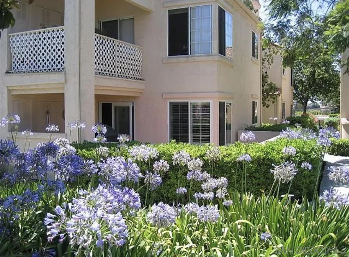 Photo #2: 250031002 Listing 