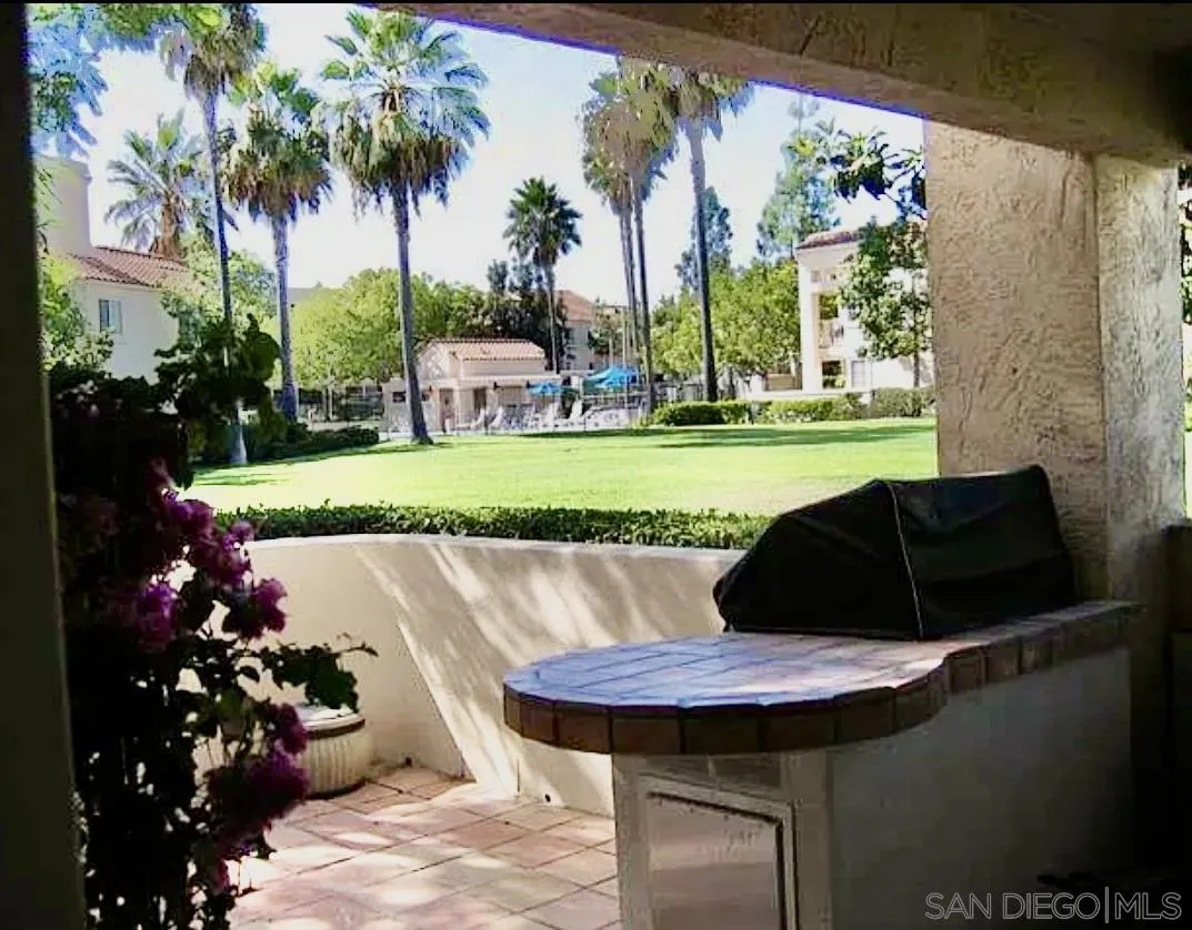 Photo #6: 250031002 Listing 