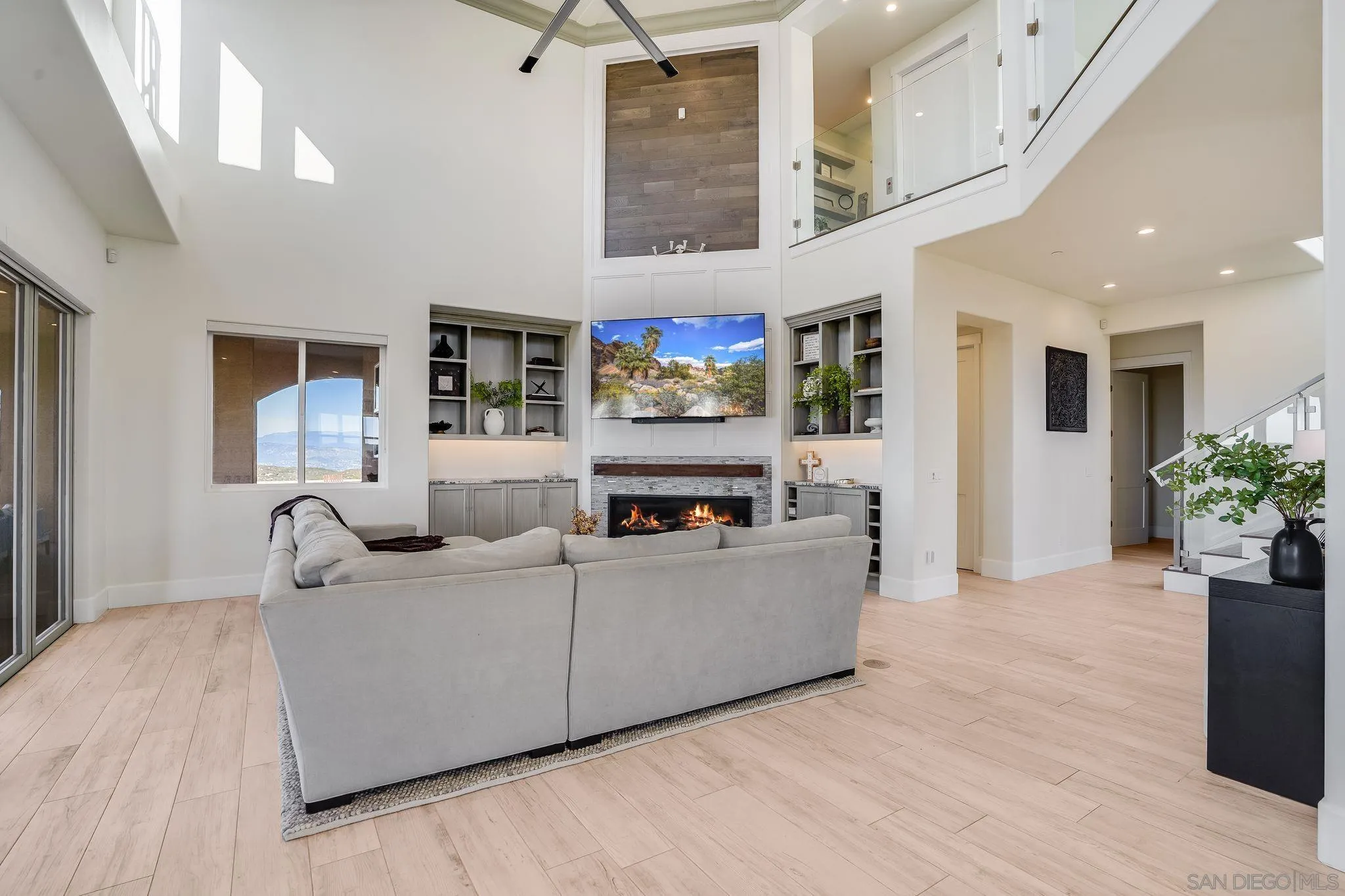 https://cdn.realtyfeed.com/cdn/127/250031024/329113b891c1efb1a25132b2e870a65d.webp
