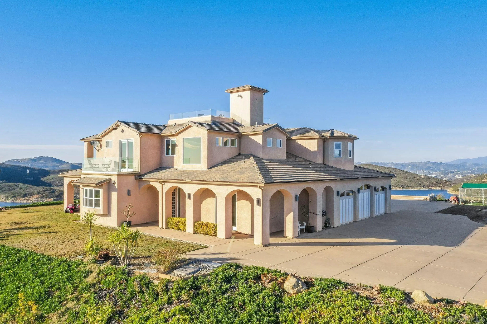 https://cdn.realtyfeed.com/cdn/127/250031024/3bfa1595e3c0d51e759d707072028e9b.webp