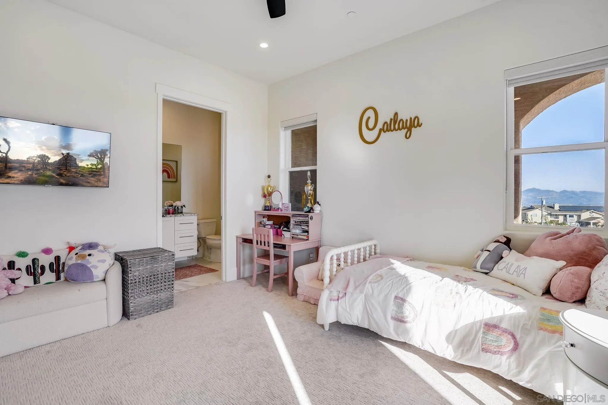 https://cdn.realtyfeed.com/cdn/127/250031024/4c94c1b4b52544990014f686062bba93.webp