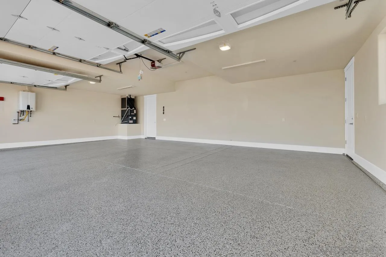 https://cdn.realtyfeed.com/cdn/127/250031024/a1455d0b4776d70a39ab3e23ffdbf4fa.webp