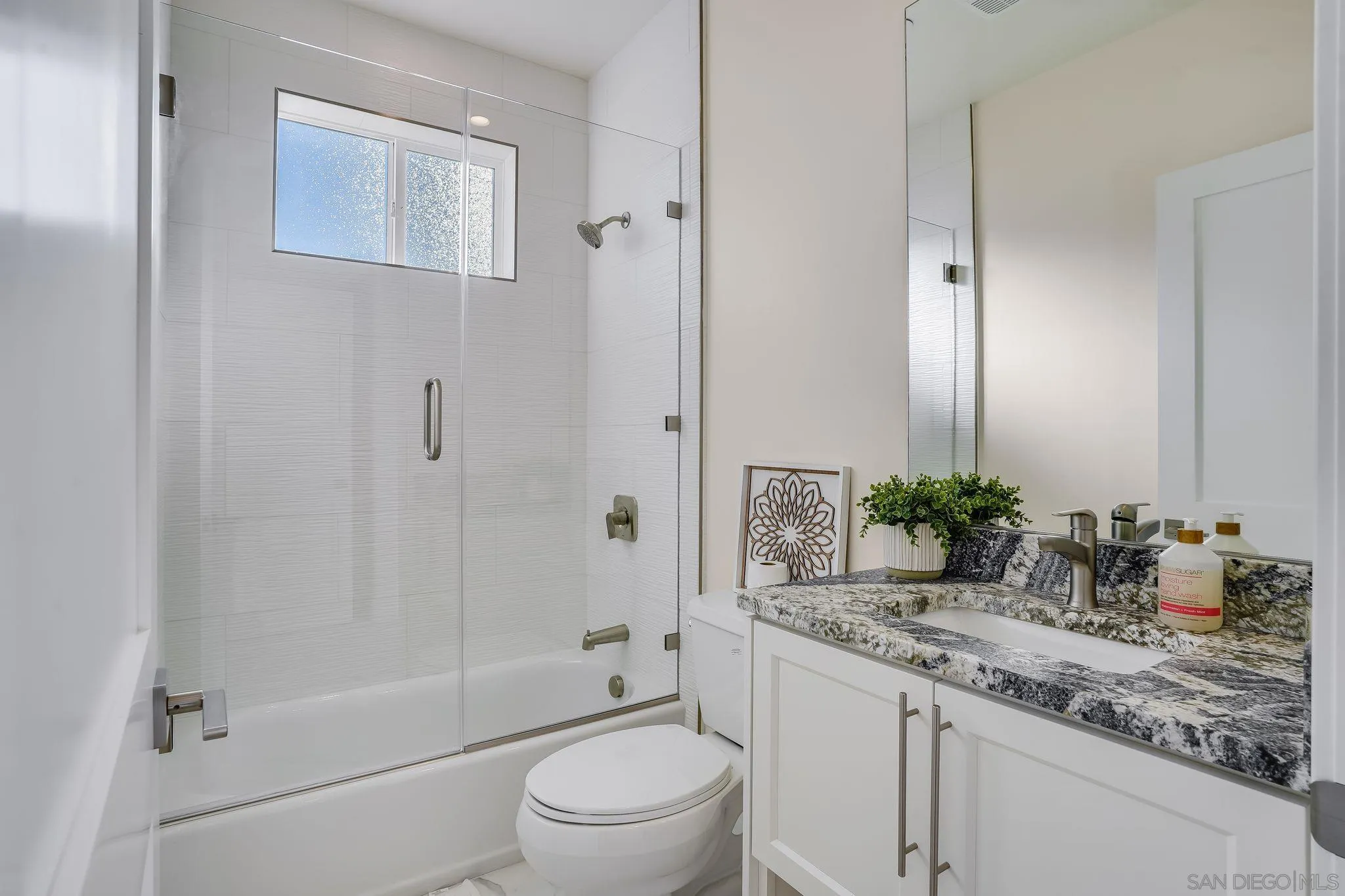 https://cdn.realtyfeed.com/cdn/127/250031024/c497845413a9f5794597486b0246a5a4.webp