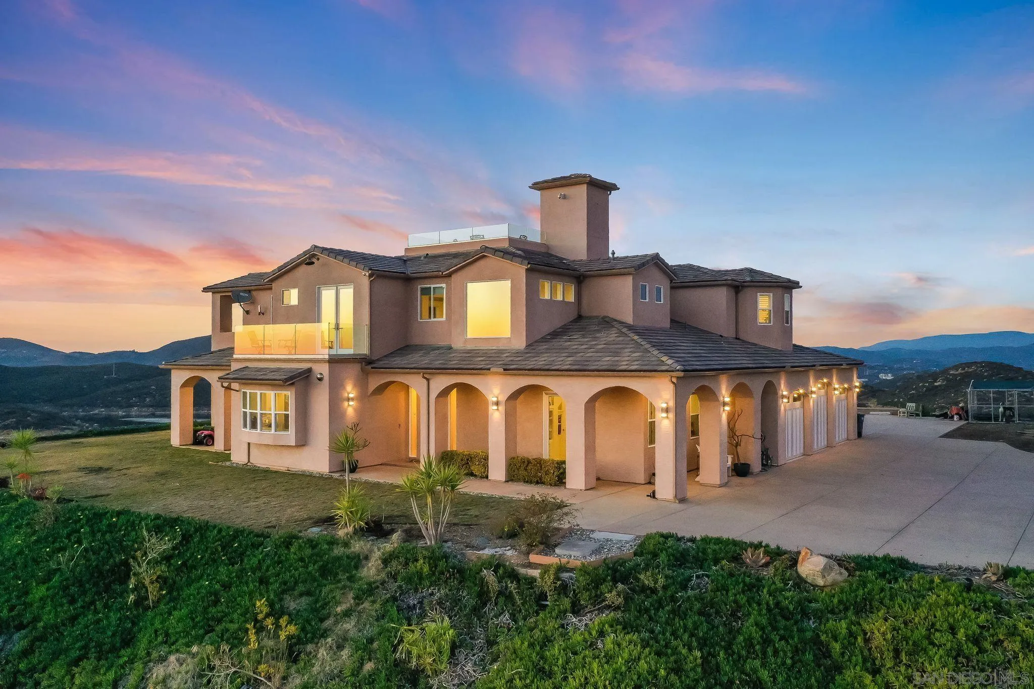 https://cdn.realtyfeed.com/cdn/127/250031024/c53a91ad7200036343bb5e62774afc5a.webp