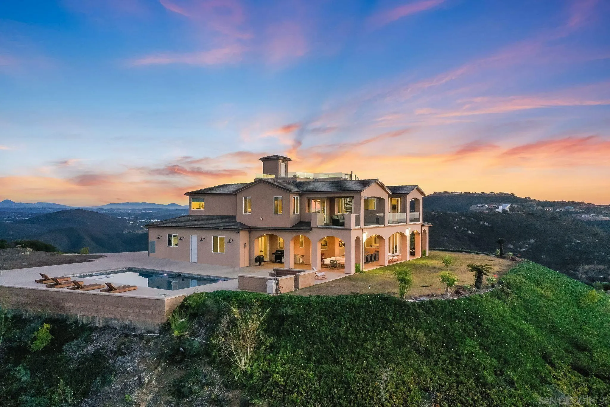 https://cdn.realtyfeed.com/cdn/127/250031024/d361cd56a047db2bb0a1804453995510.webp