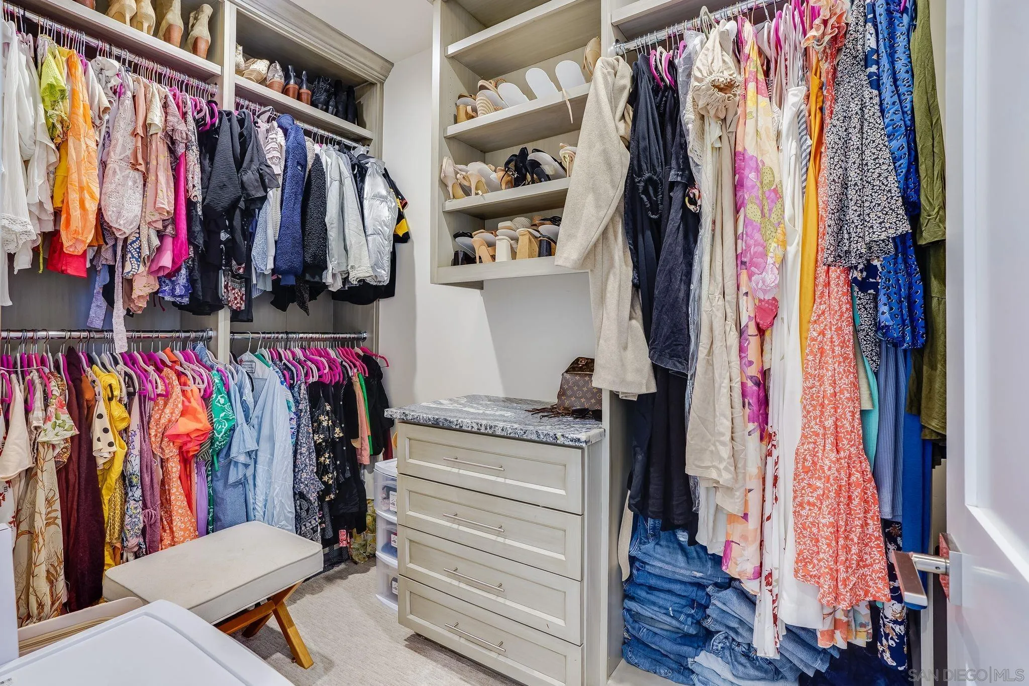 https://cdn.realtyfeed.com/cdn/127/250031024/d8a90ebf8a93b79716ebcee6ce77a22e.webp