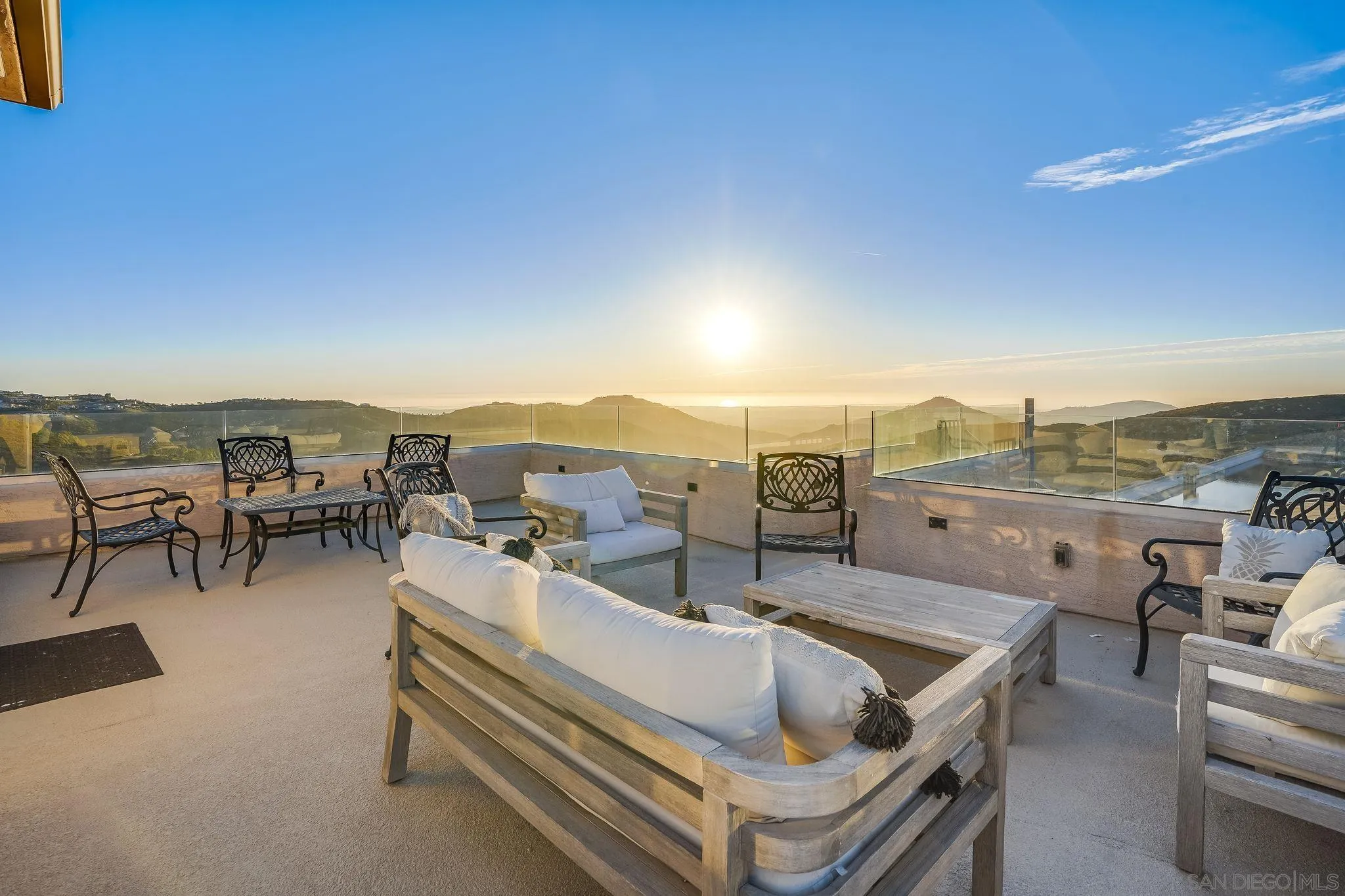 https://cdn.realtyfeed.com/cdn/127/250031024/e31ea6a78d6137901d4036e5960b1bfd.webp