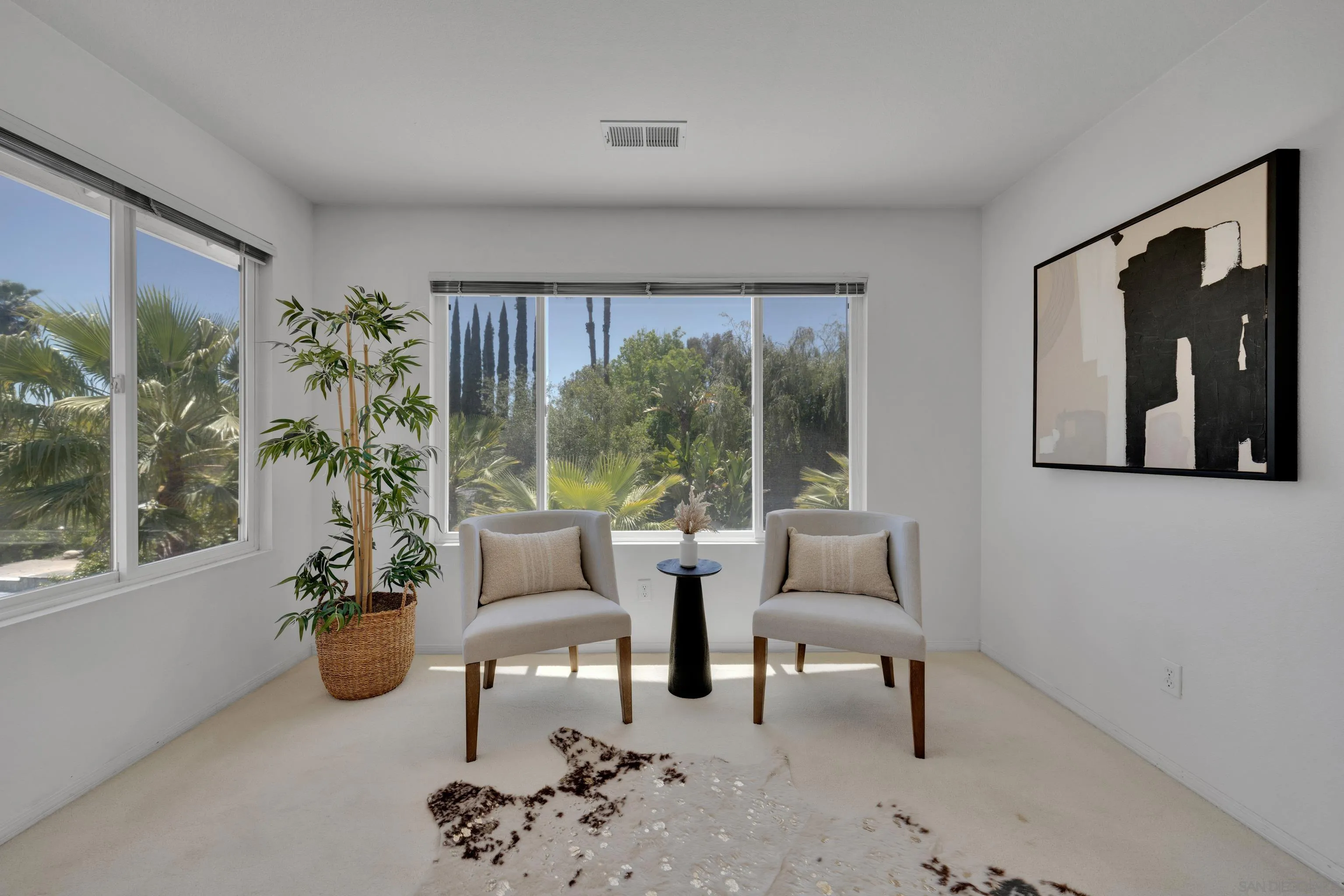 https://cdn.realtyfeed.com/cdn/127/250031038/4f6019ae1fba54f9a08d2bb413ca01e4.webp