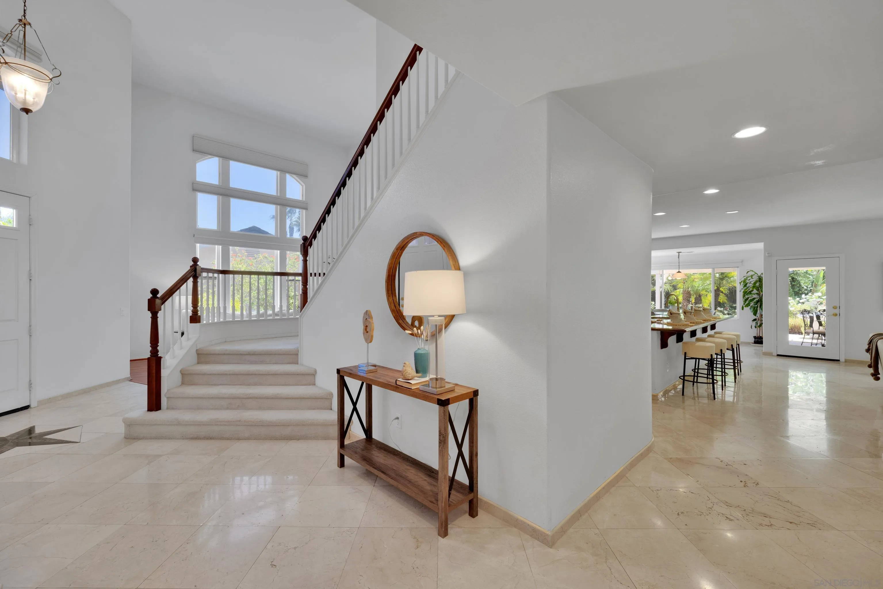 https://cdn.realtyfeed.com/cdn/127/250031038/75828cad99d1d67c6ea62ab56e8c837c.webp