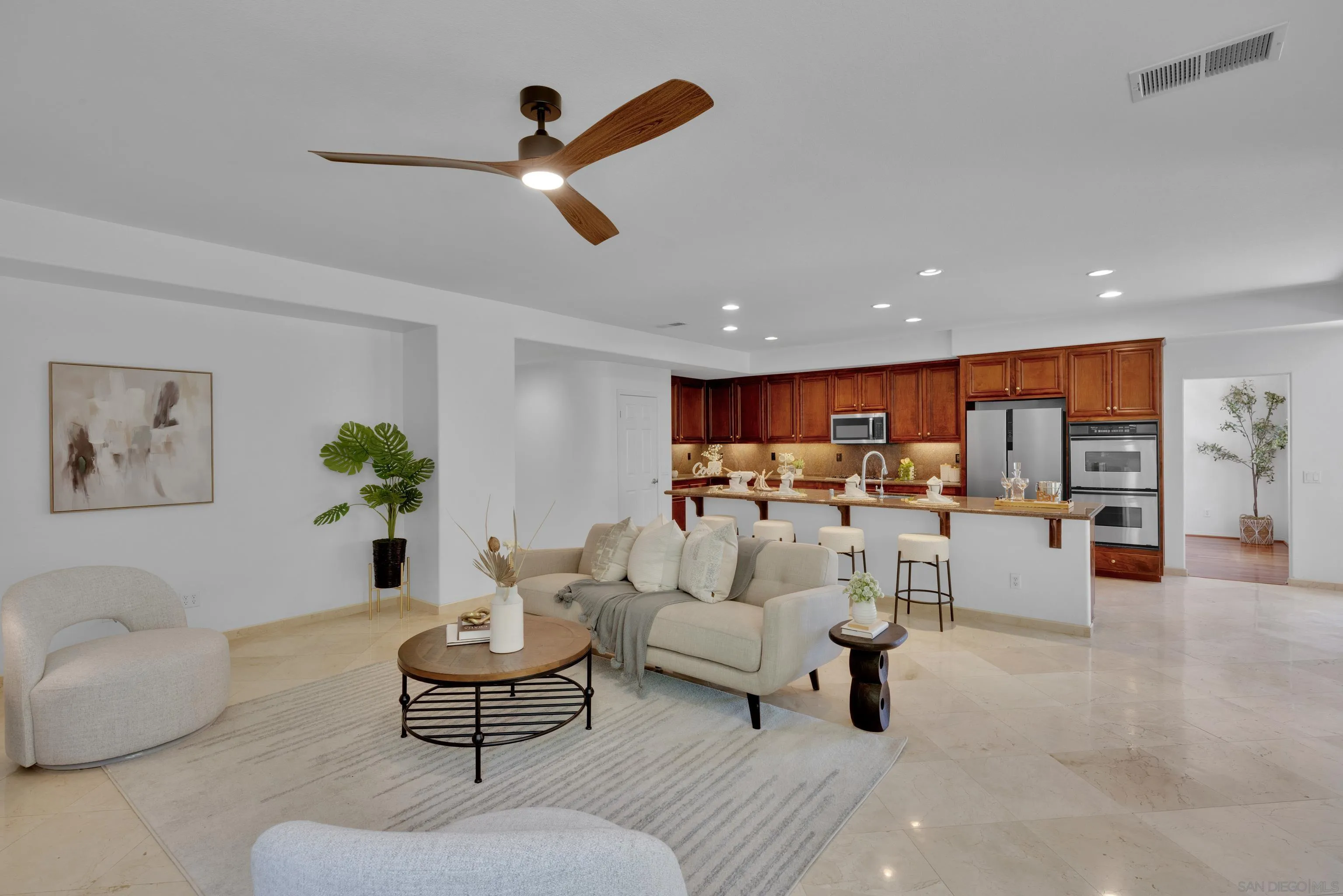 https://cdn.realtyfeed.com/cdn/127/250031038/d8212d3749ca14d72c5f9029dfe926fc.webp