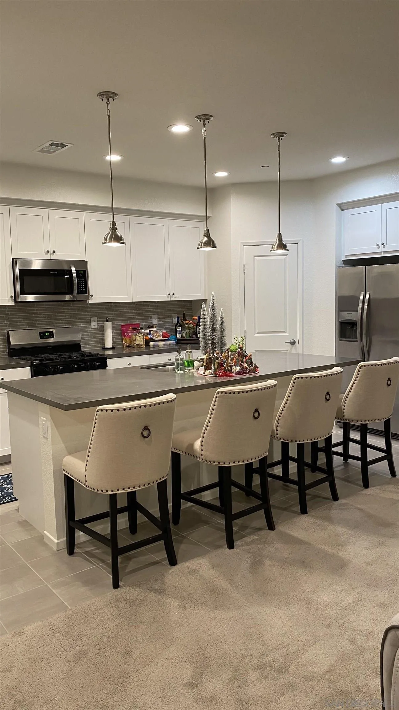 Photo #3: 250031040 Listing 