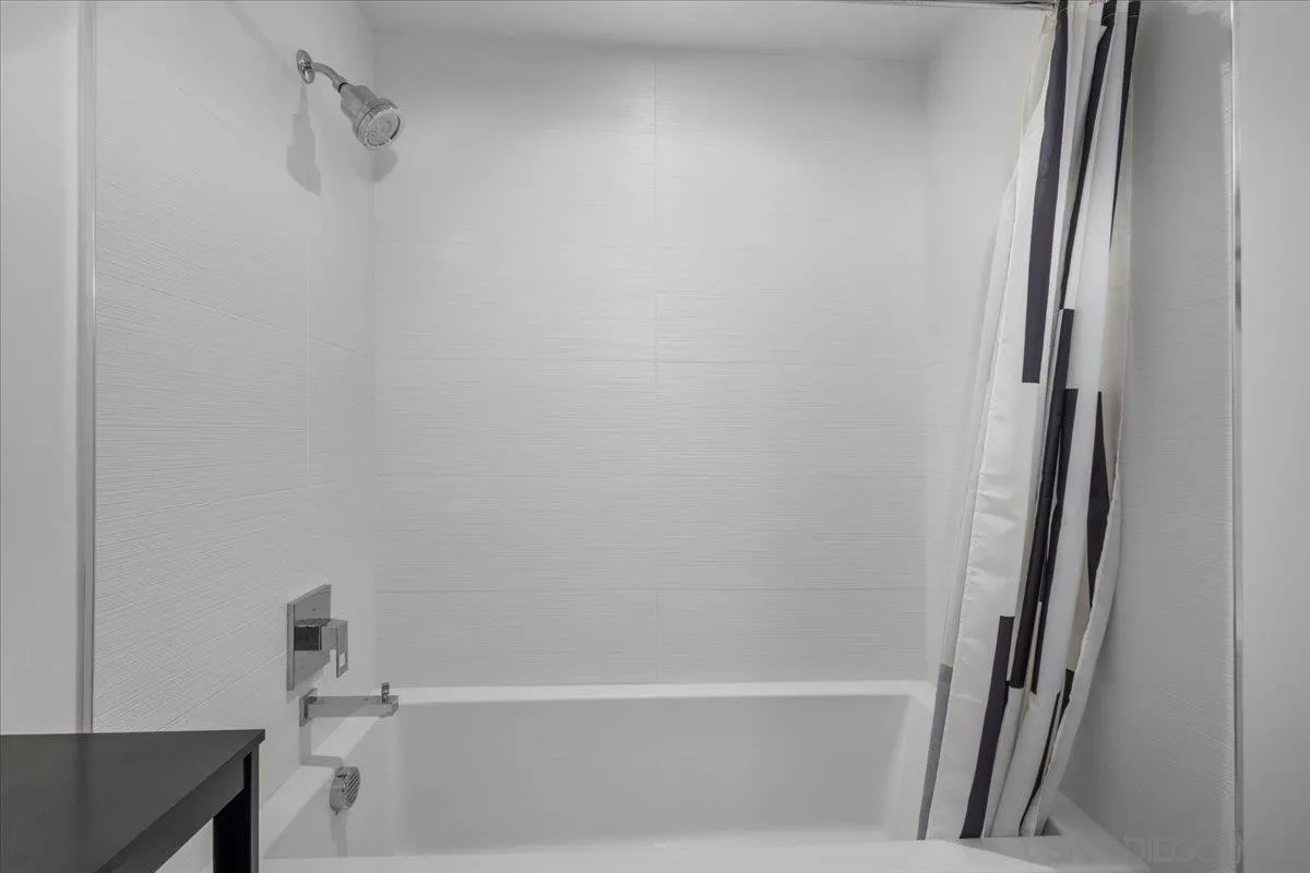 Photo #24: 250031043 Listing: Photo #24