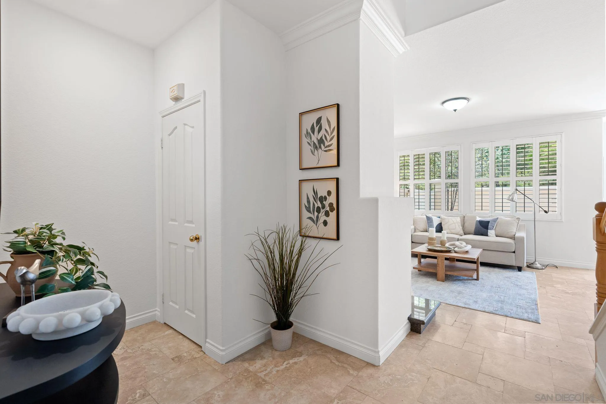 https://cdn.realtyfeed.com/cdn/127/250031050/ddcd8cc92b9f30c9dc043dd76bb5ddb9.webp