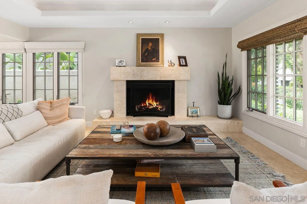 https://cdn.realtyfeed.com/cdn/127/250031061/e64fb445946a5ae24c8613eb54adbdce.webp