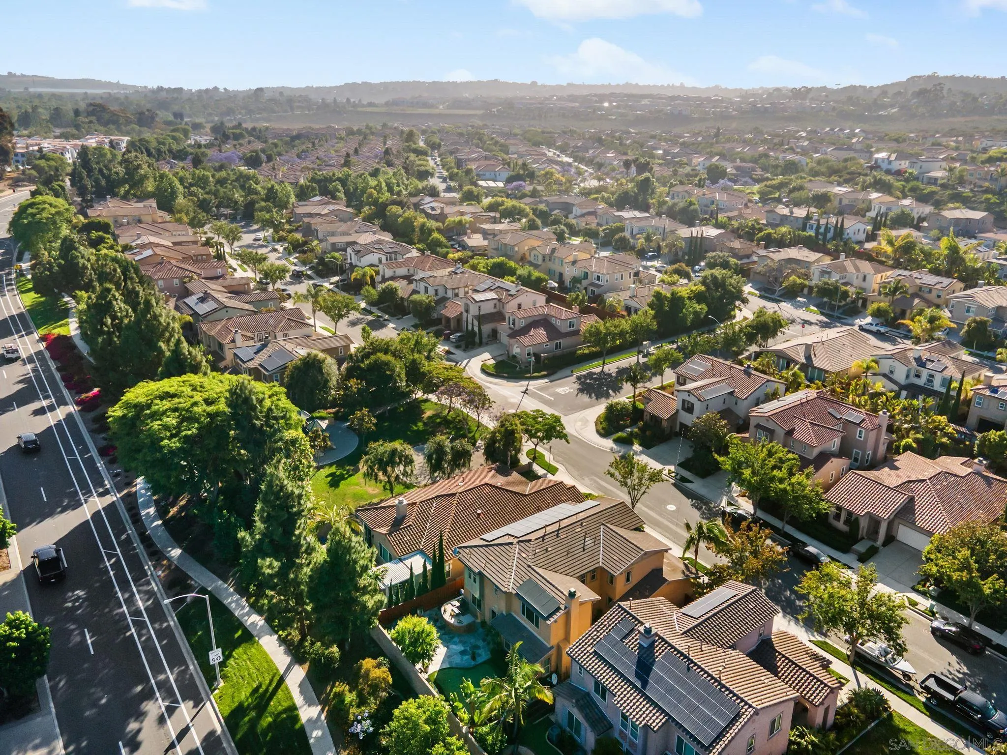 https://cdn.realtyfeed.com/cdn/127/250031068/dbe6cd1366b5f3f6b08cf9f809ba7129.webp