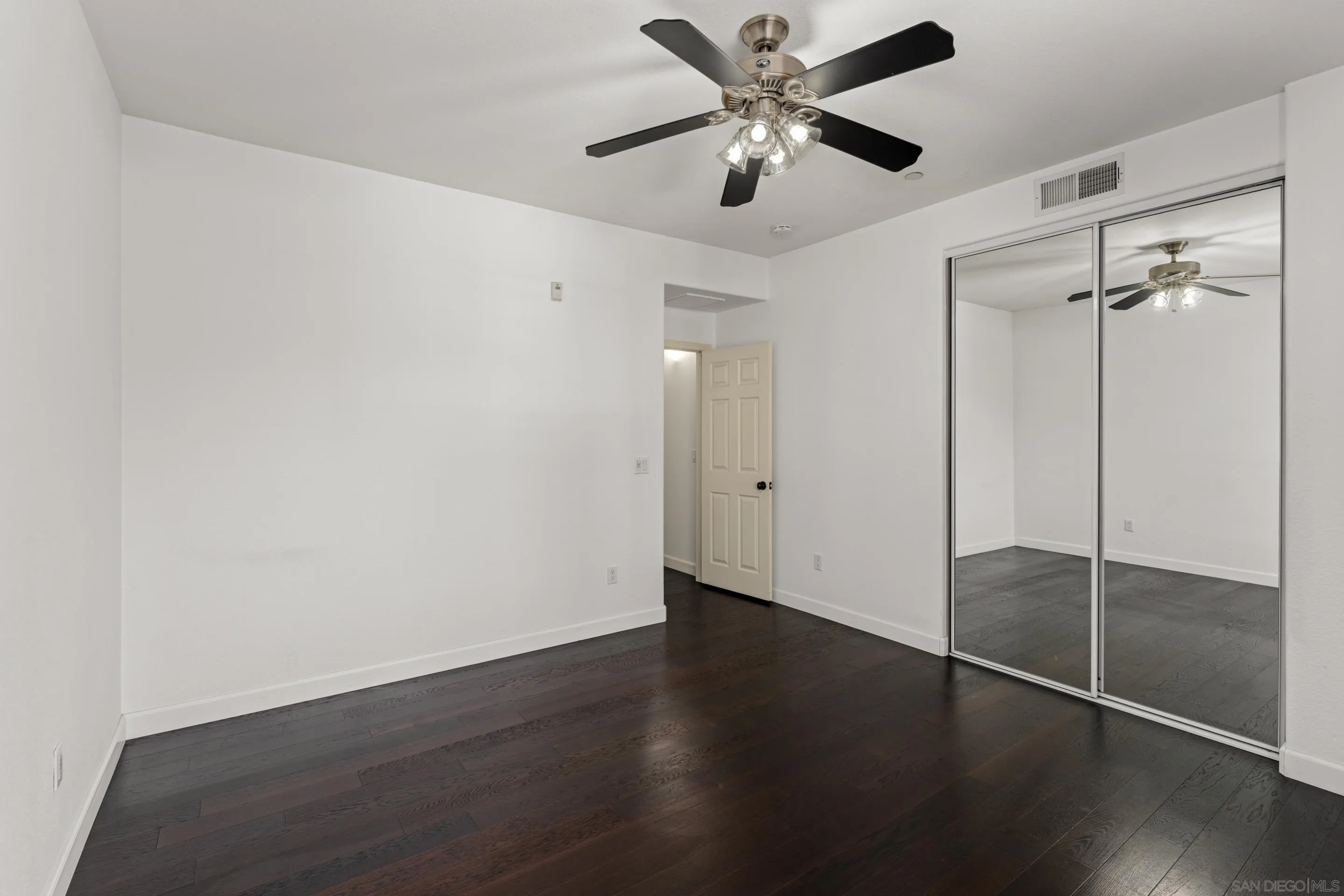 Photo #19: 250031074 Listing: Photo #19